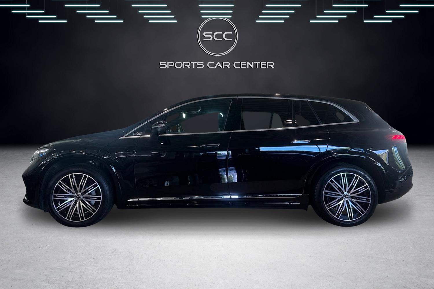 Mercedes-Benz EQS SUV 3