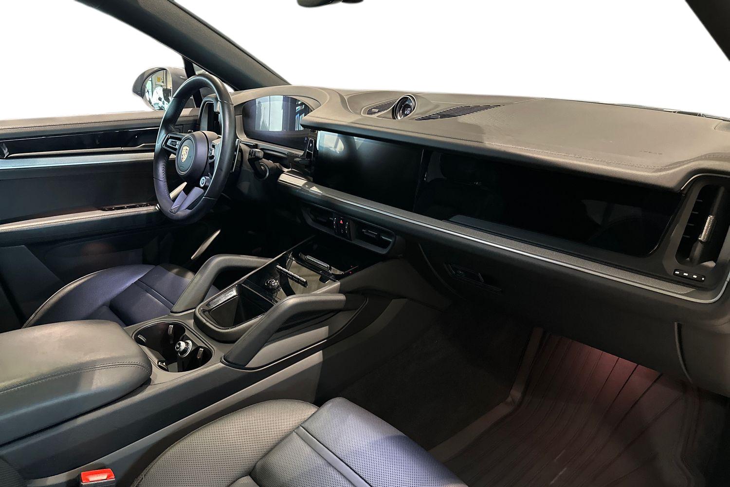 Porsche Cayenne 12