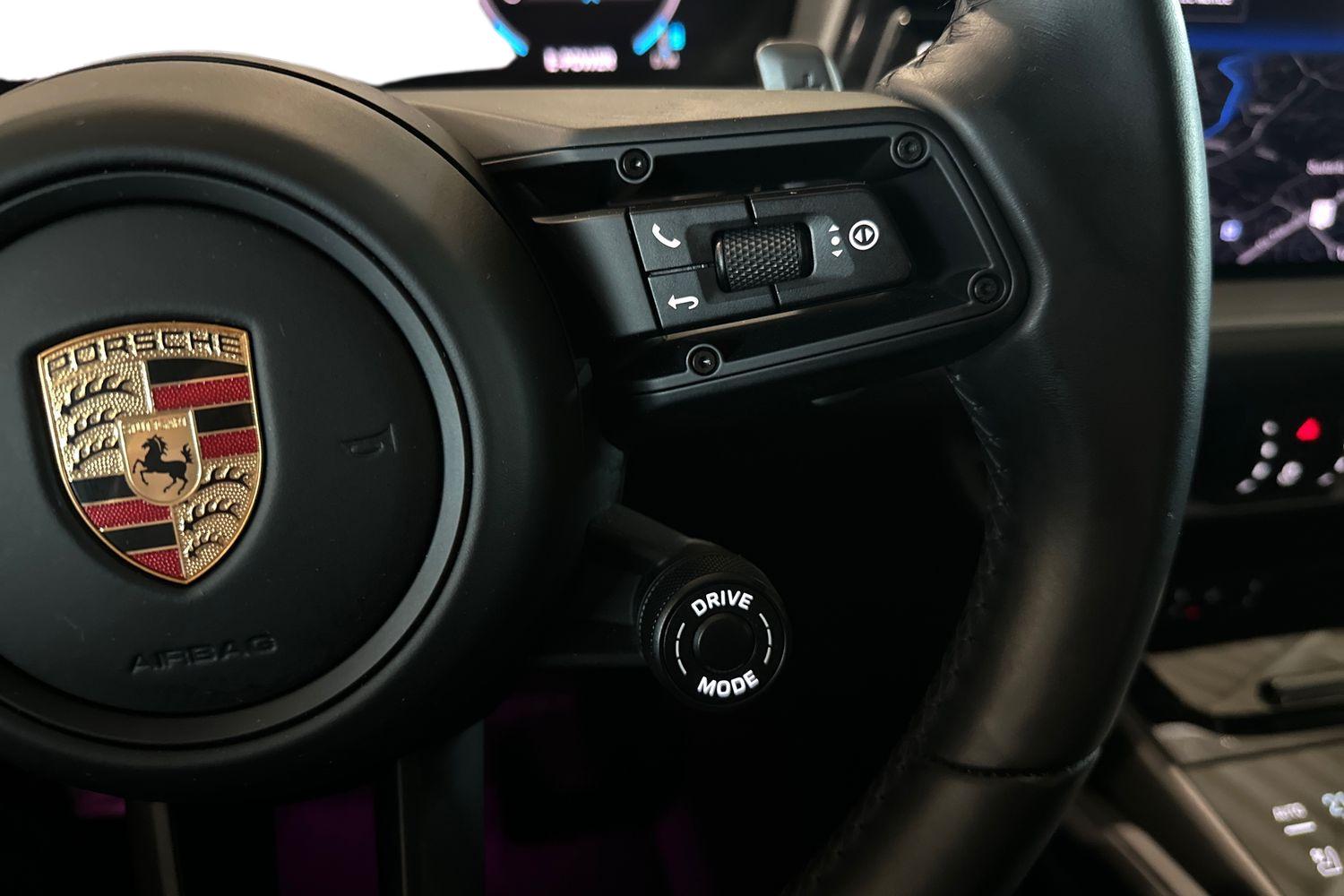 Porsche Cayenne 21