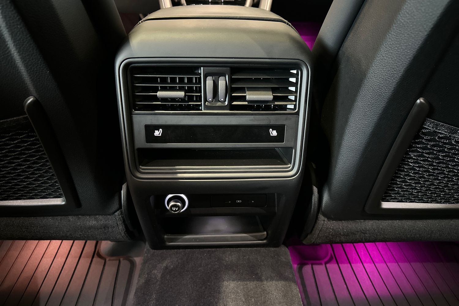 Porsche Cayenne 25