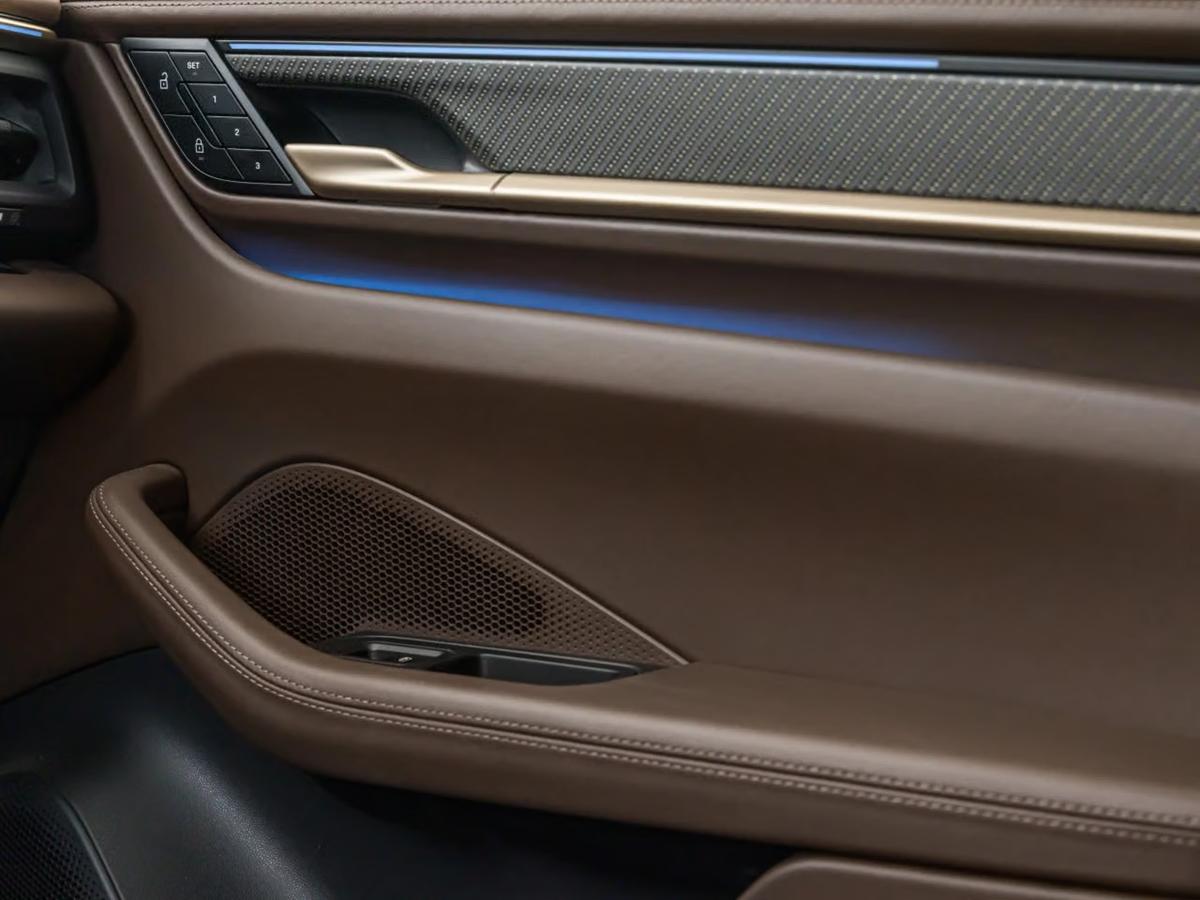 Porsche Macan 2024