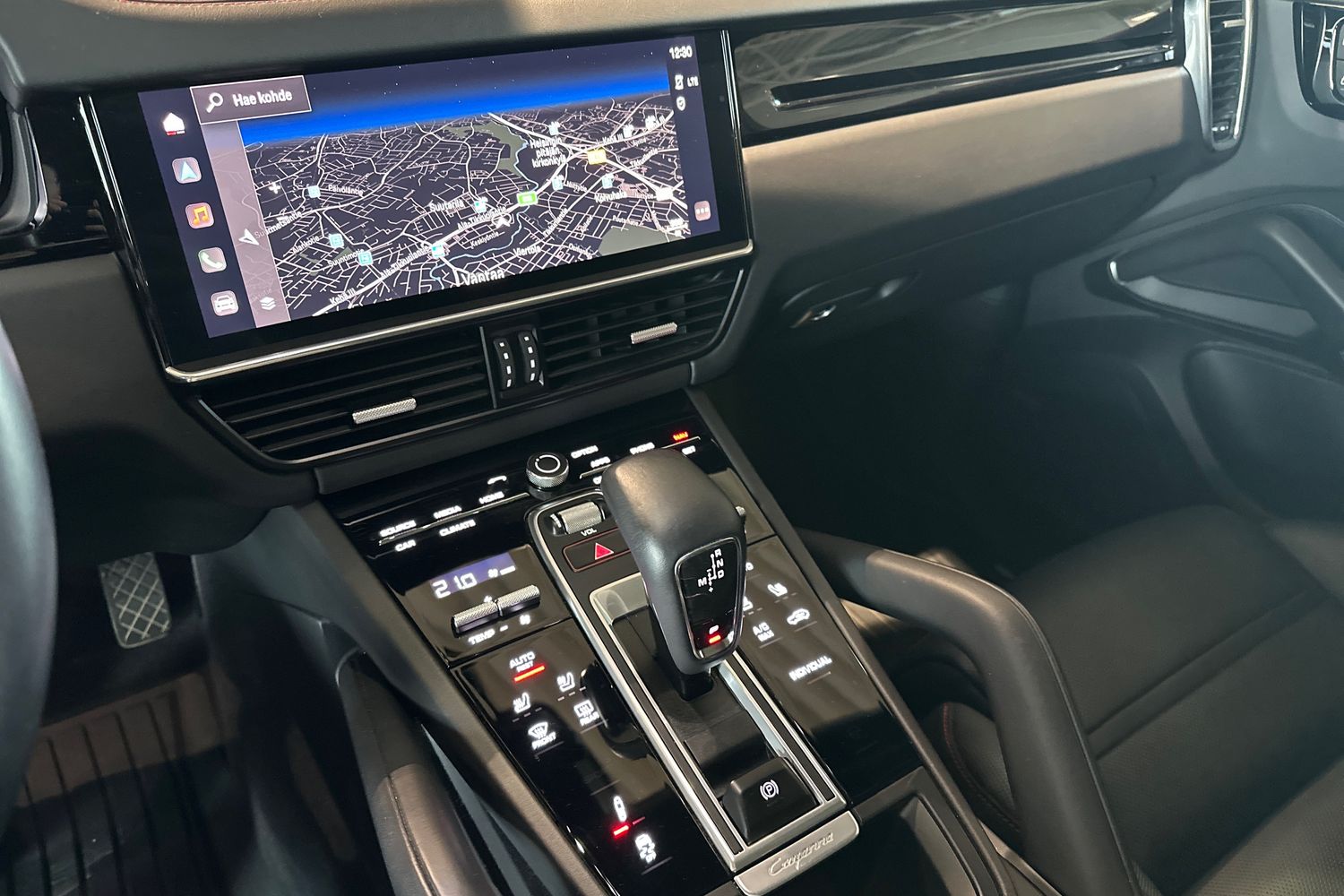 Porsche Cayenne 2023