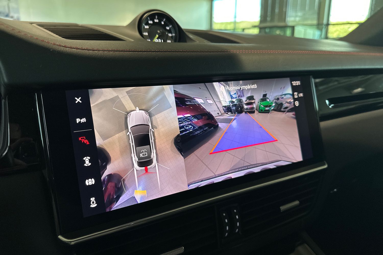 Porsche Cayenne 2023