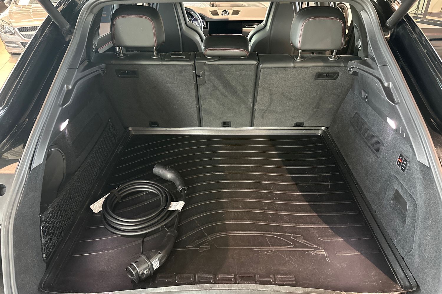 Porsche Cayenne 2023