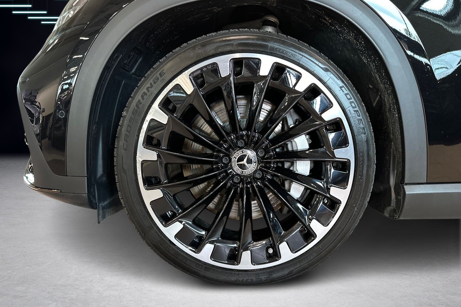 Mercedes-Benz EQE SUV 2024