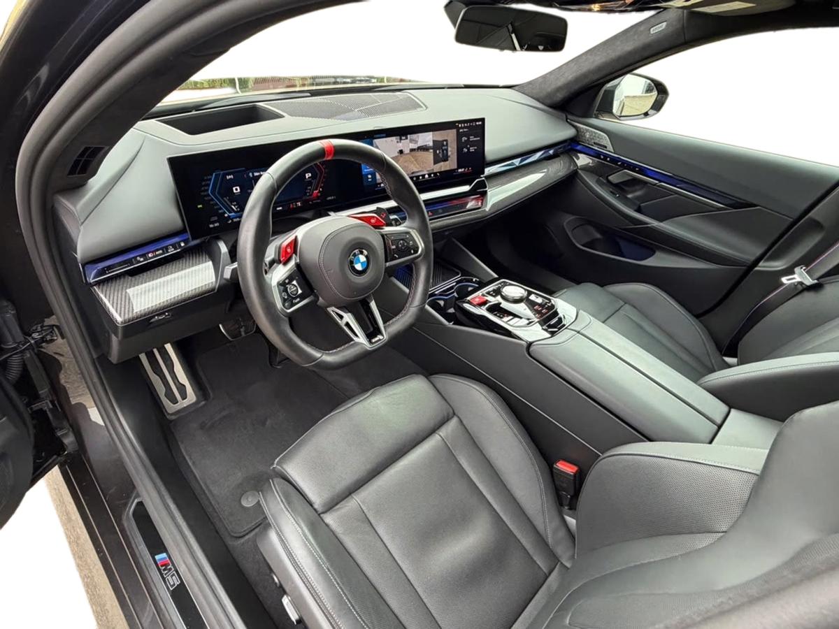 BMW M5 2025