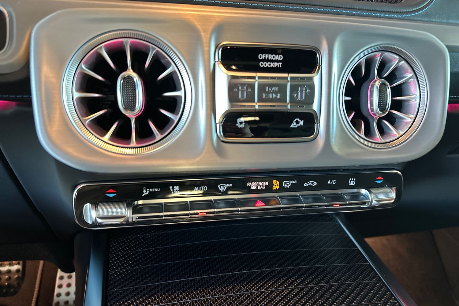 Mercedes-Benz G 2025