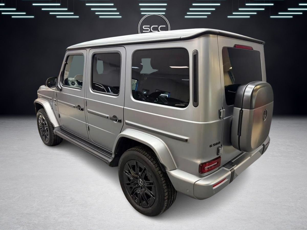 Mercedes-Benz G 2025
