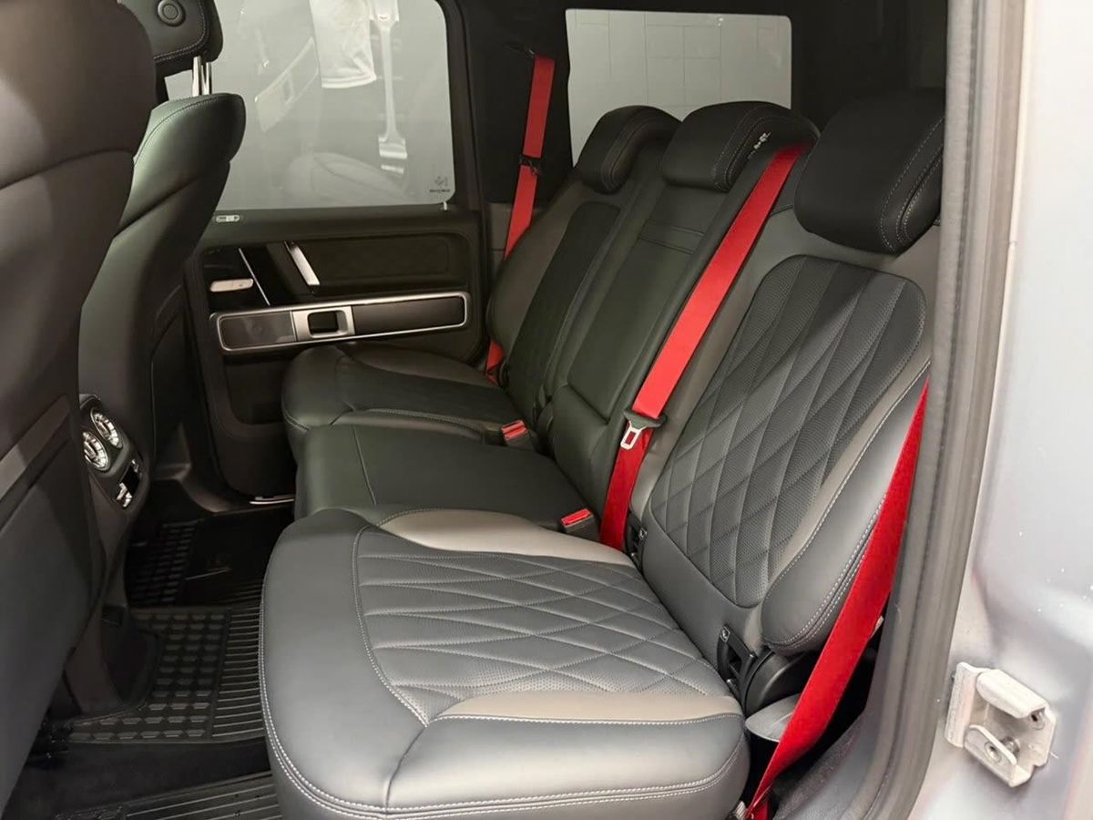 Mercedes-Benz G 2025