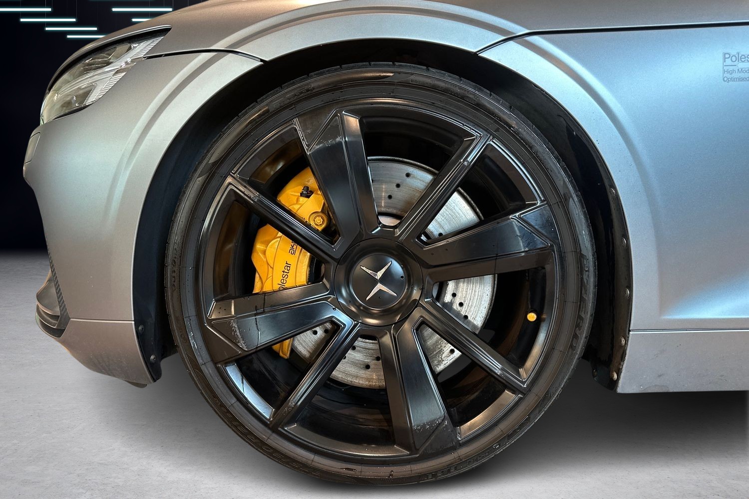 Polestar 1 2021