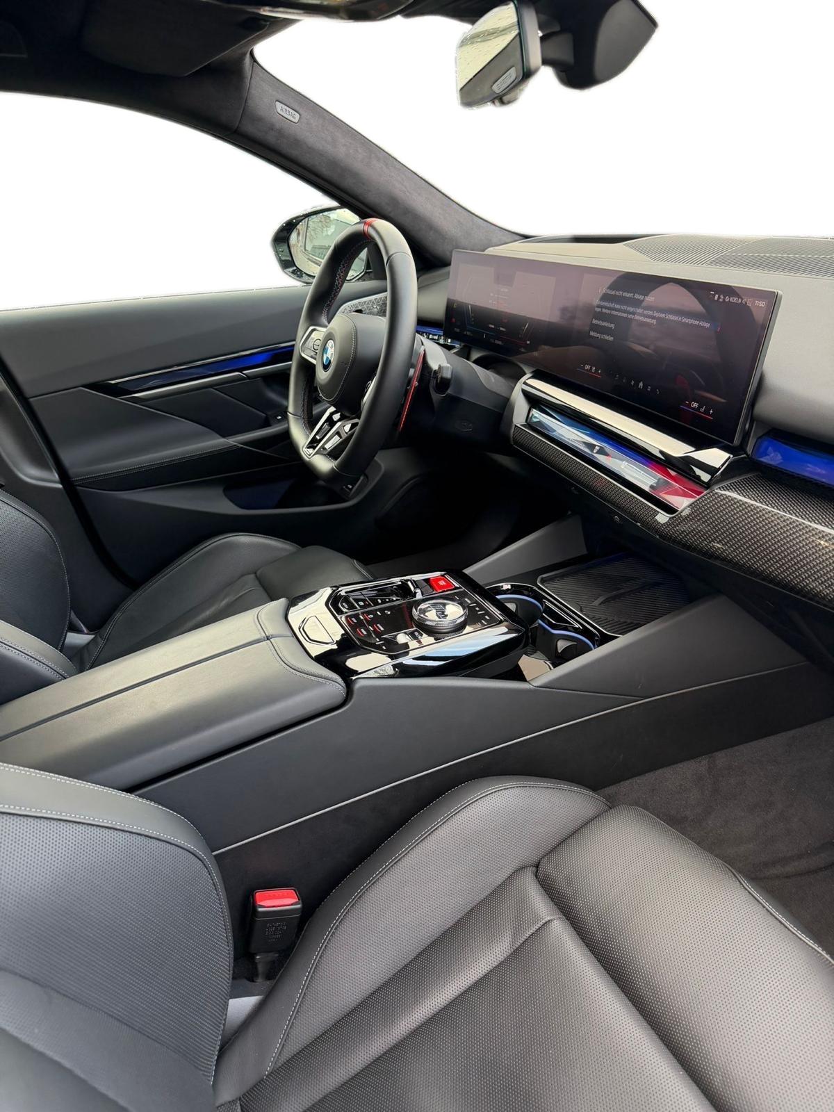 BMW M5 2025