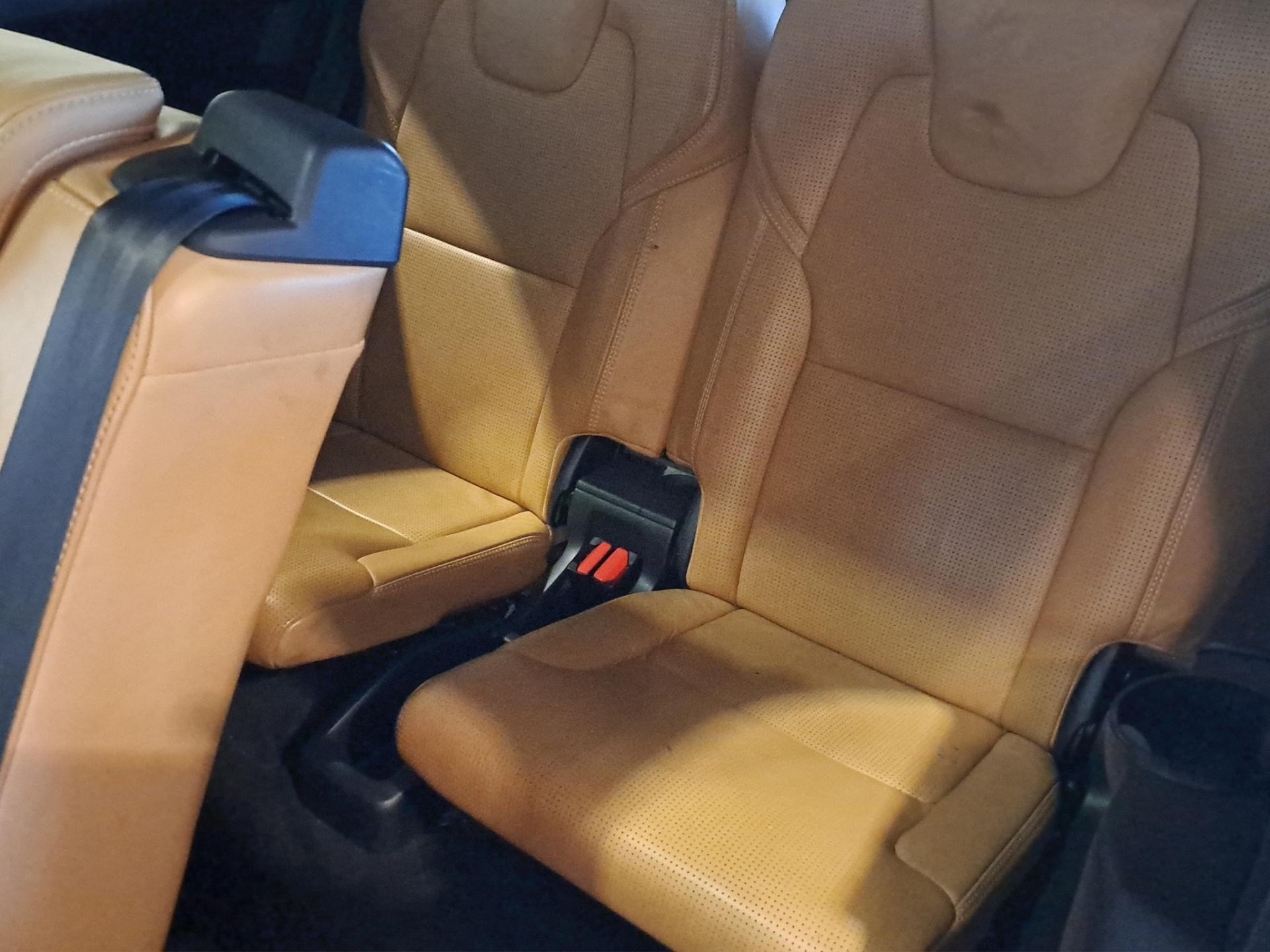 VOLVO XC90 7