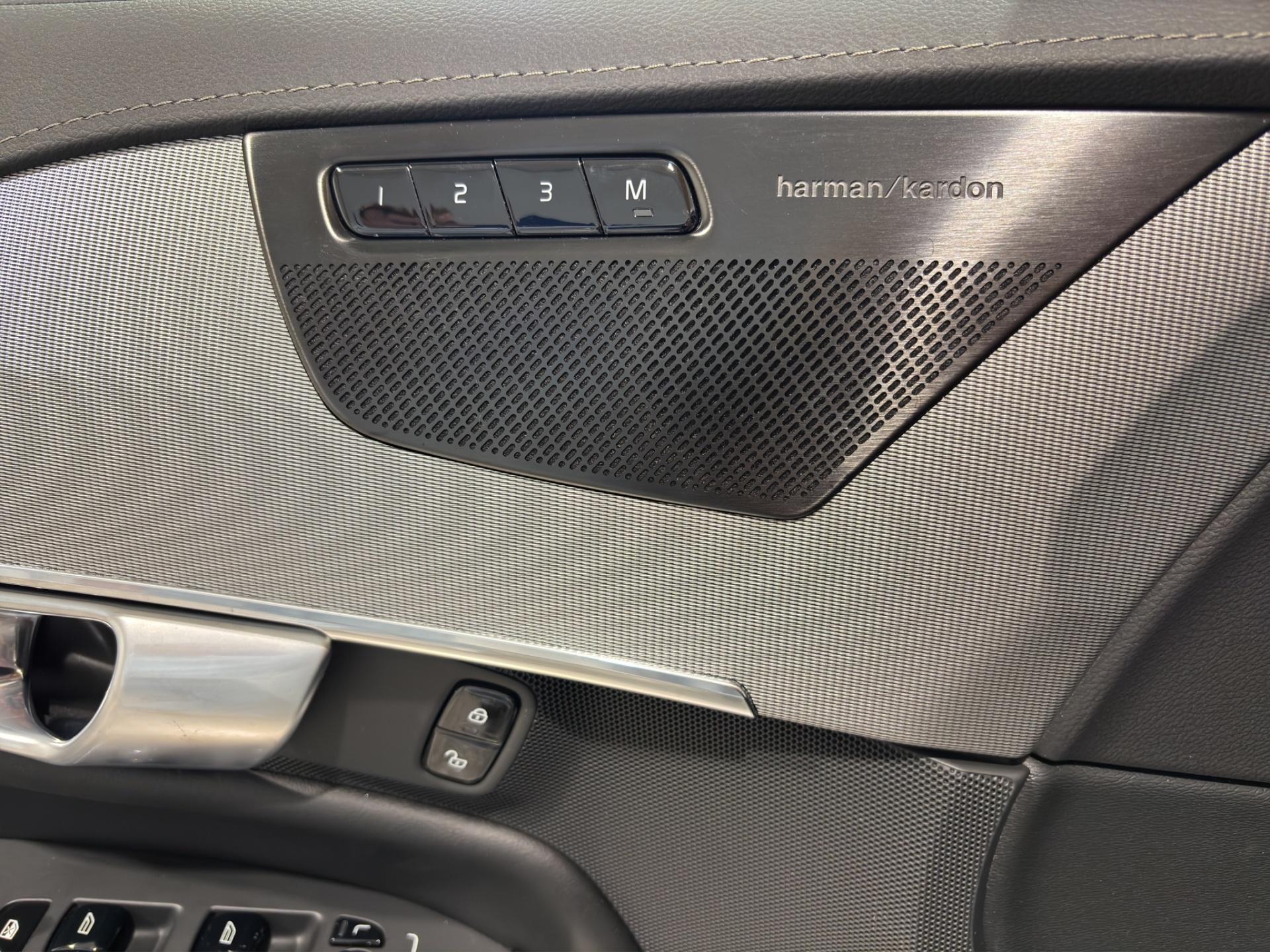 VOLVO XC90 15