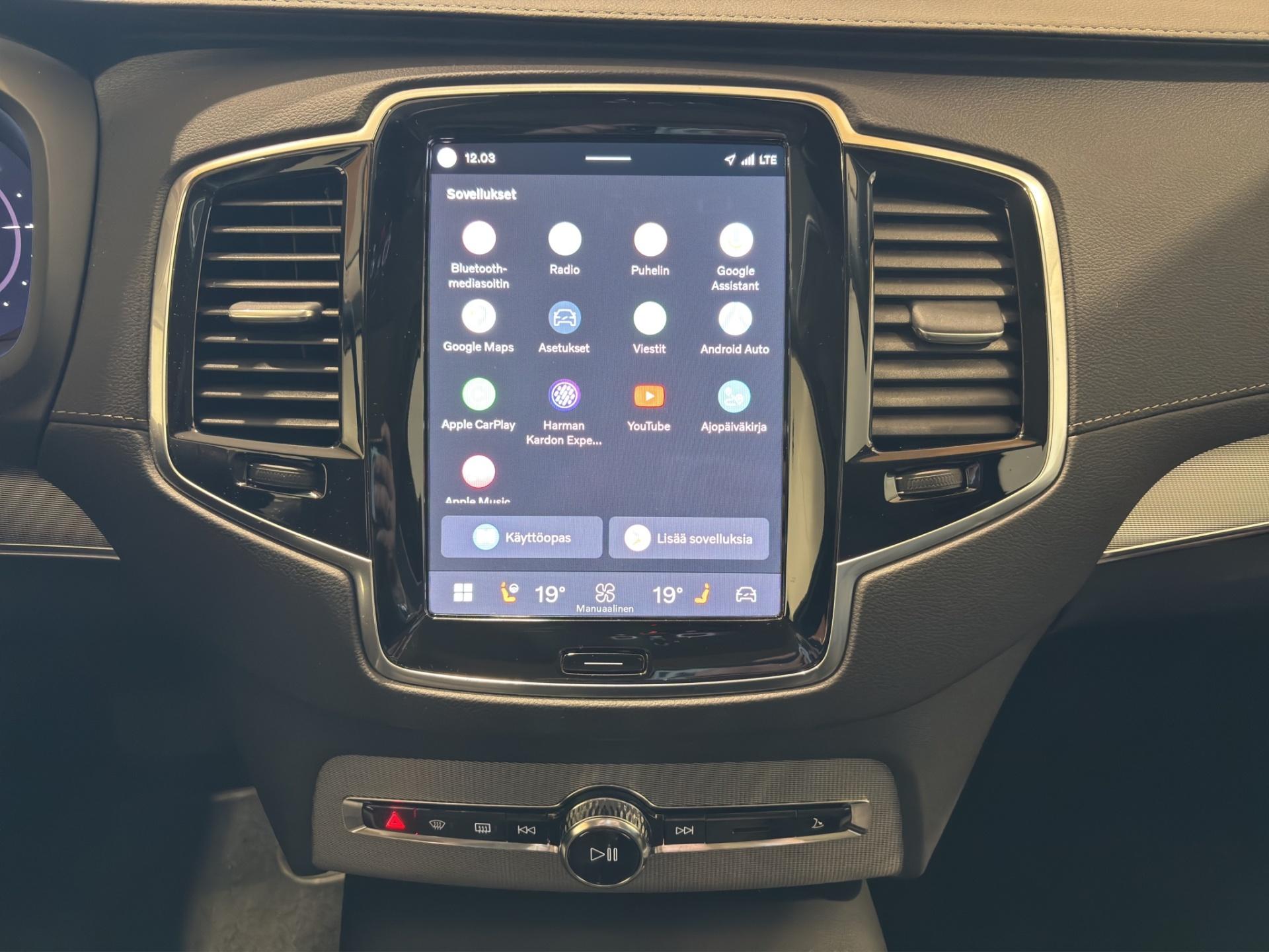 VOLVO XC90 7