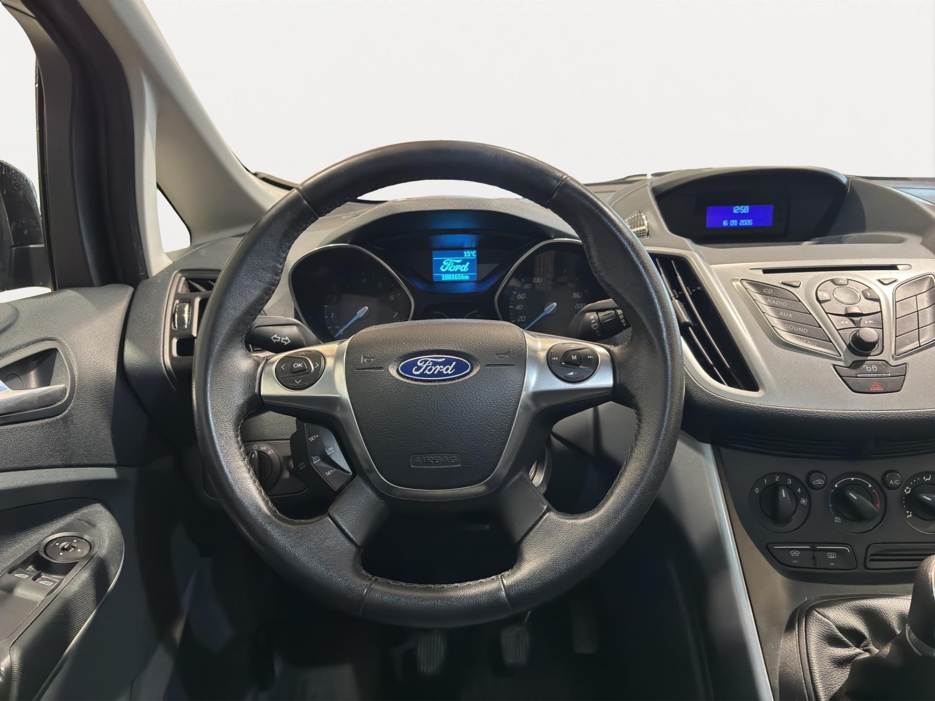 FORD C-Max 12