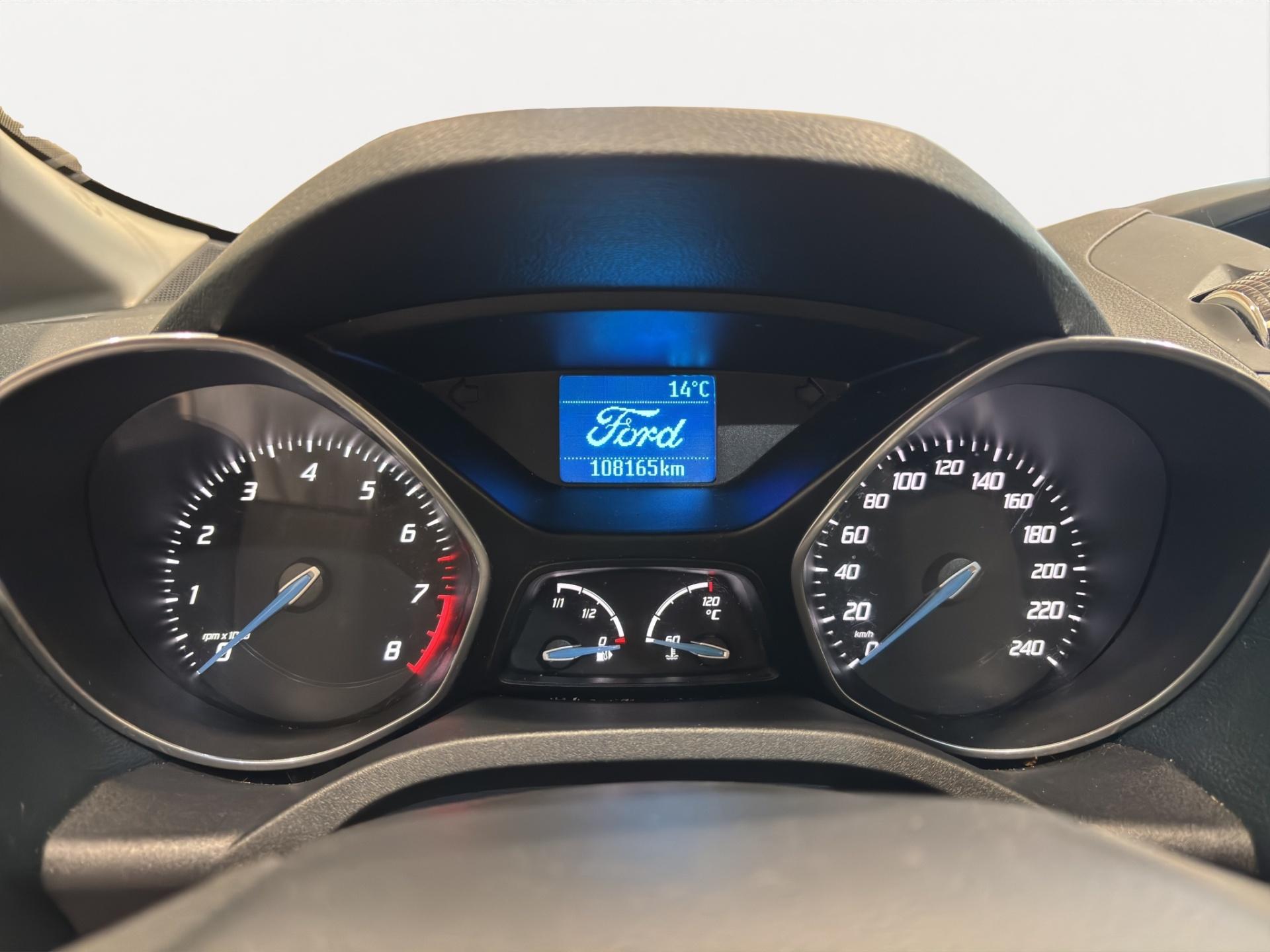 FORD C-Max 14