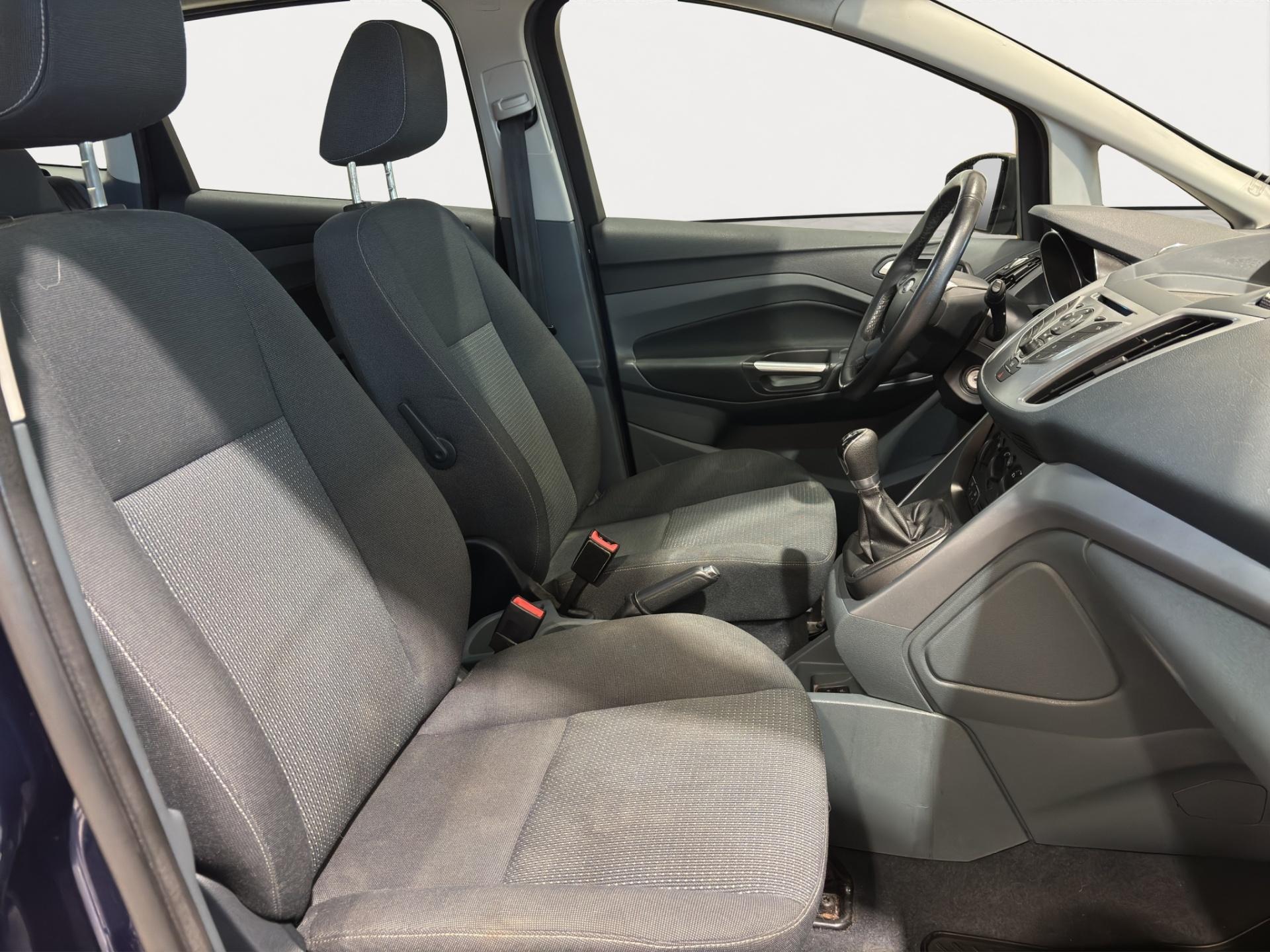 FORD C-Max 6