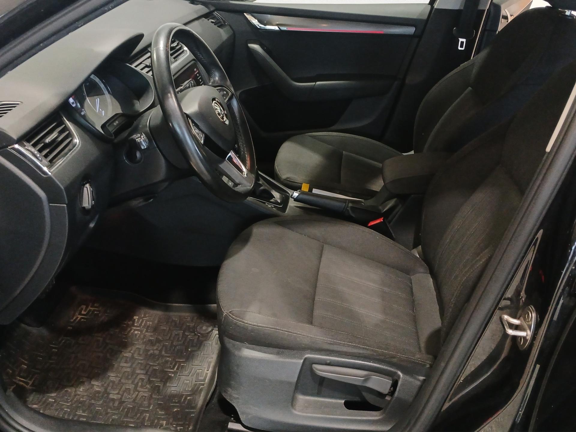 SKODA Octavia 18