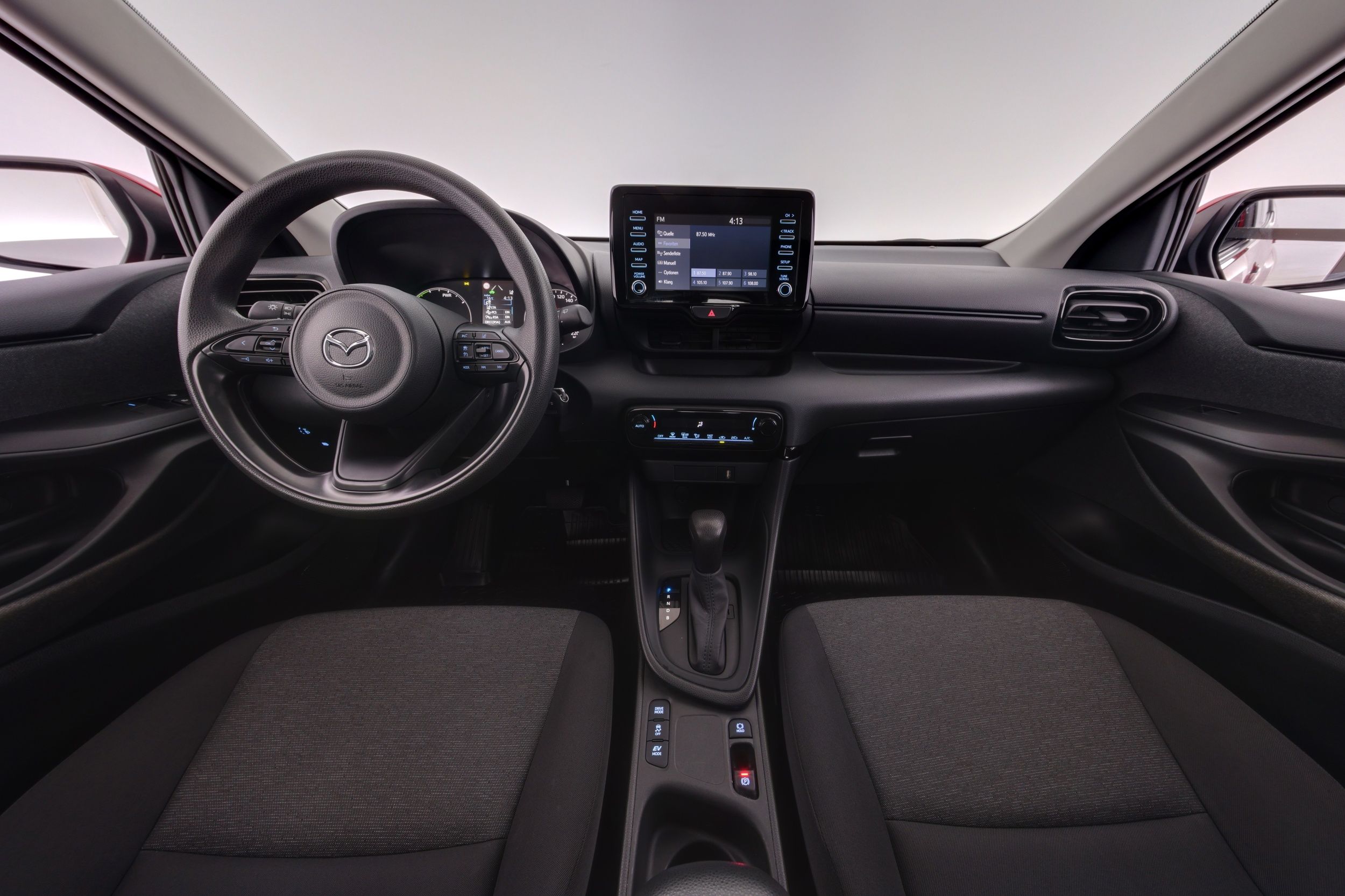 Mazda 2 2022