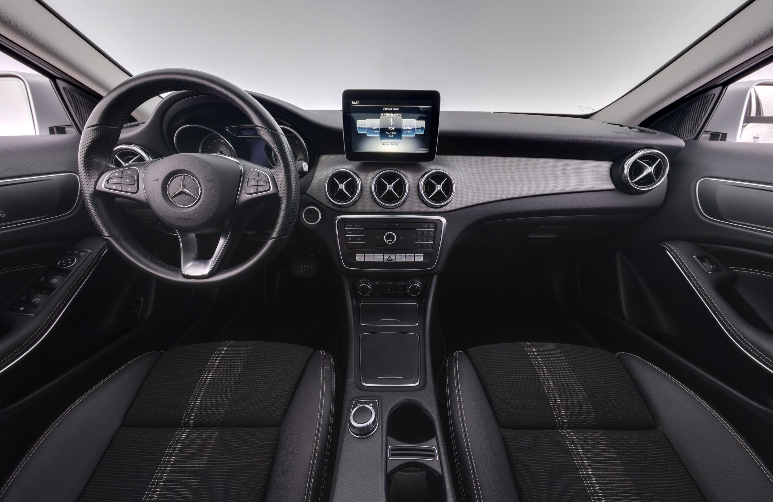Mercedes-Benz GLA 2020