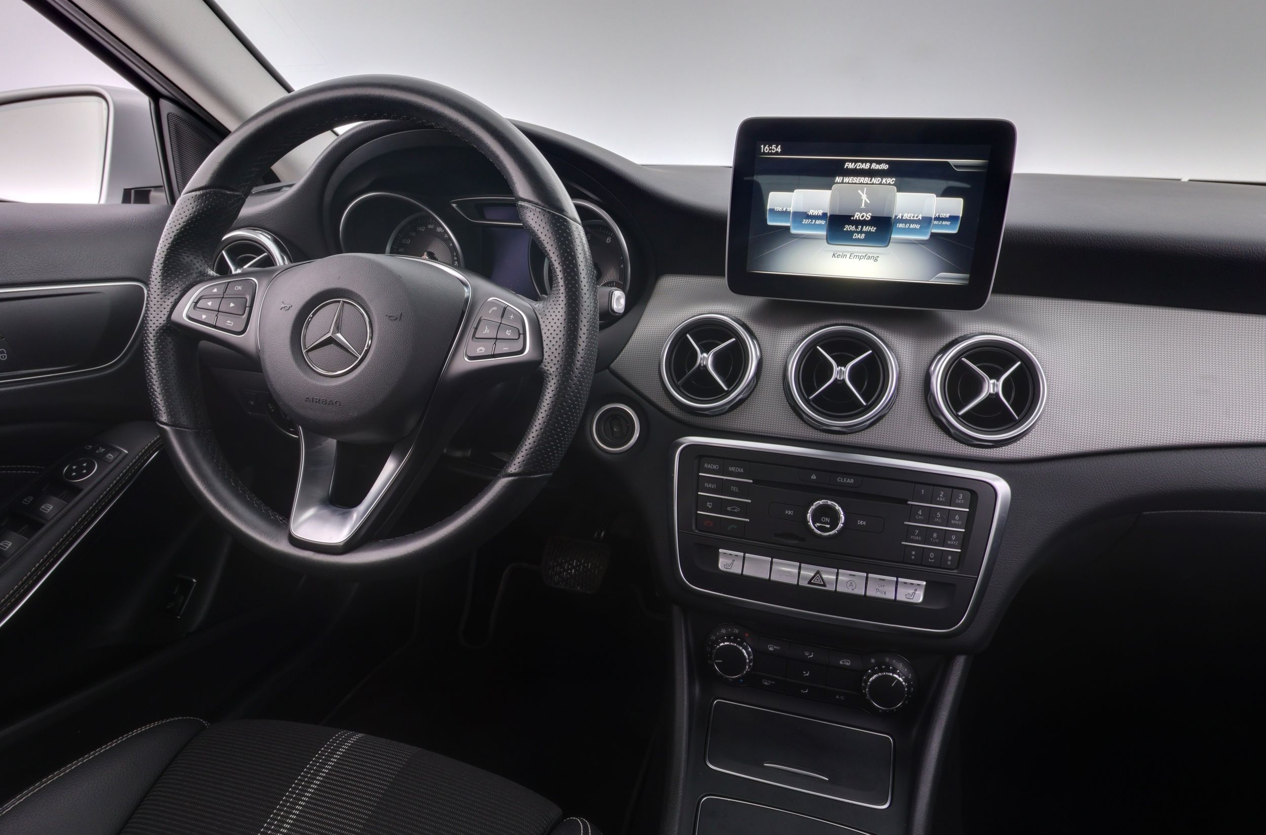 Mercedes-Benz GLA 2020