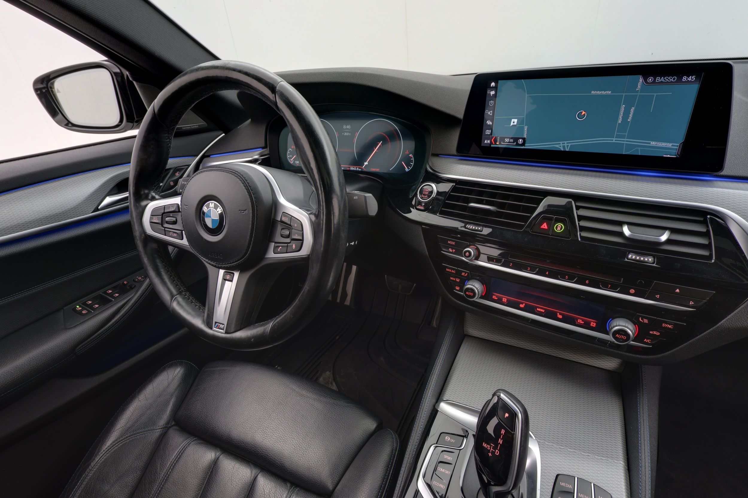 BMW 520 2019