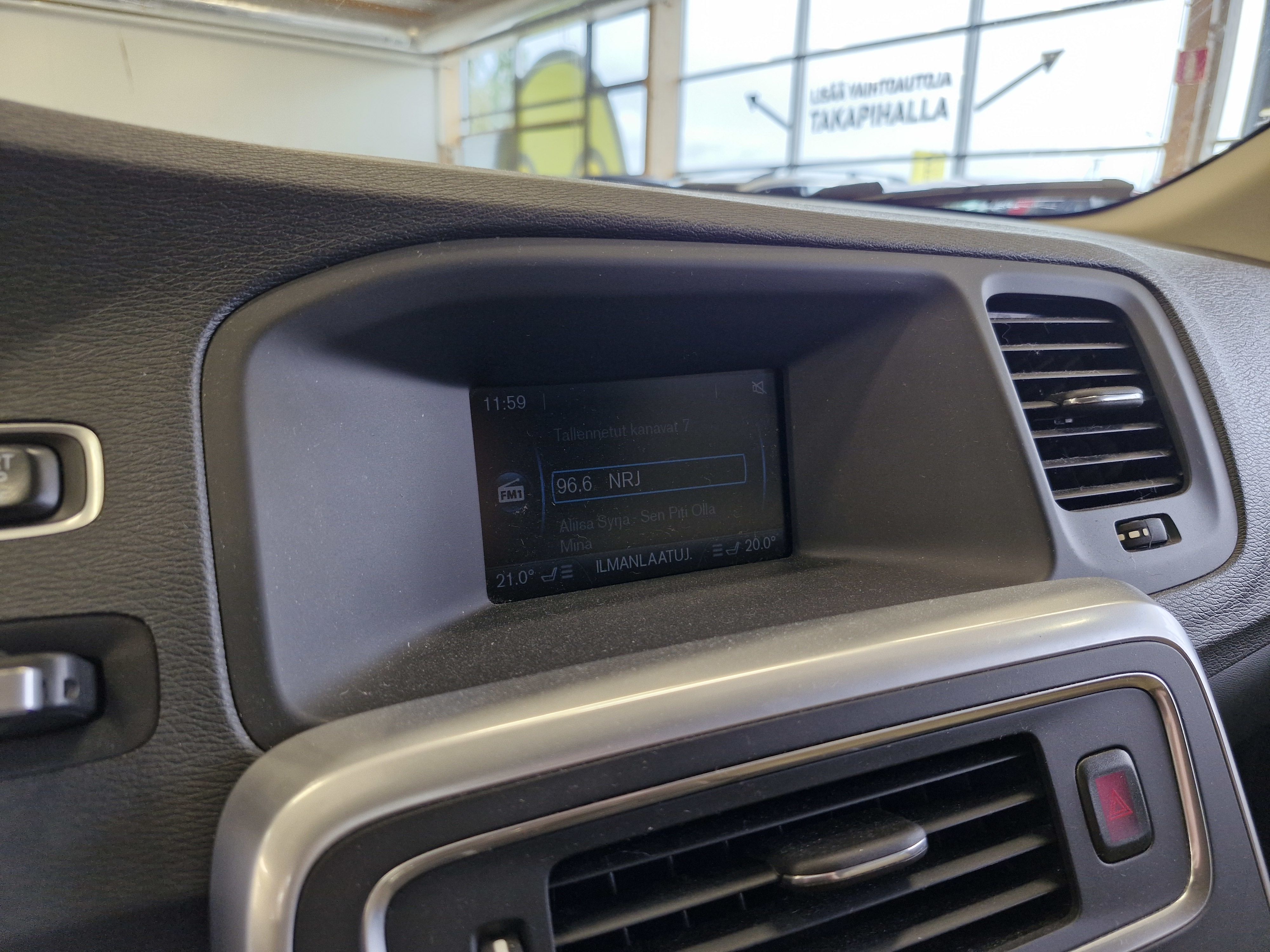 Volvo V60 2012