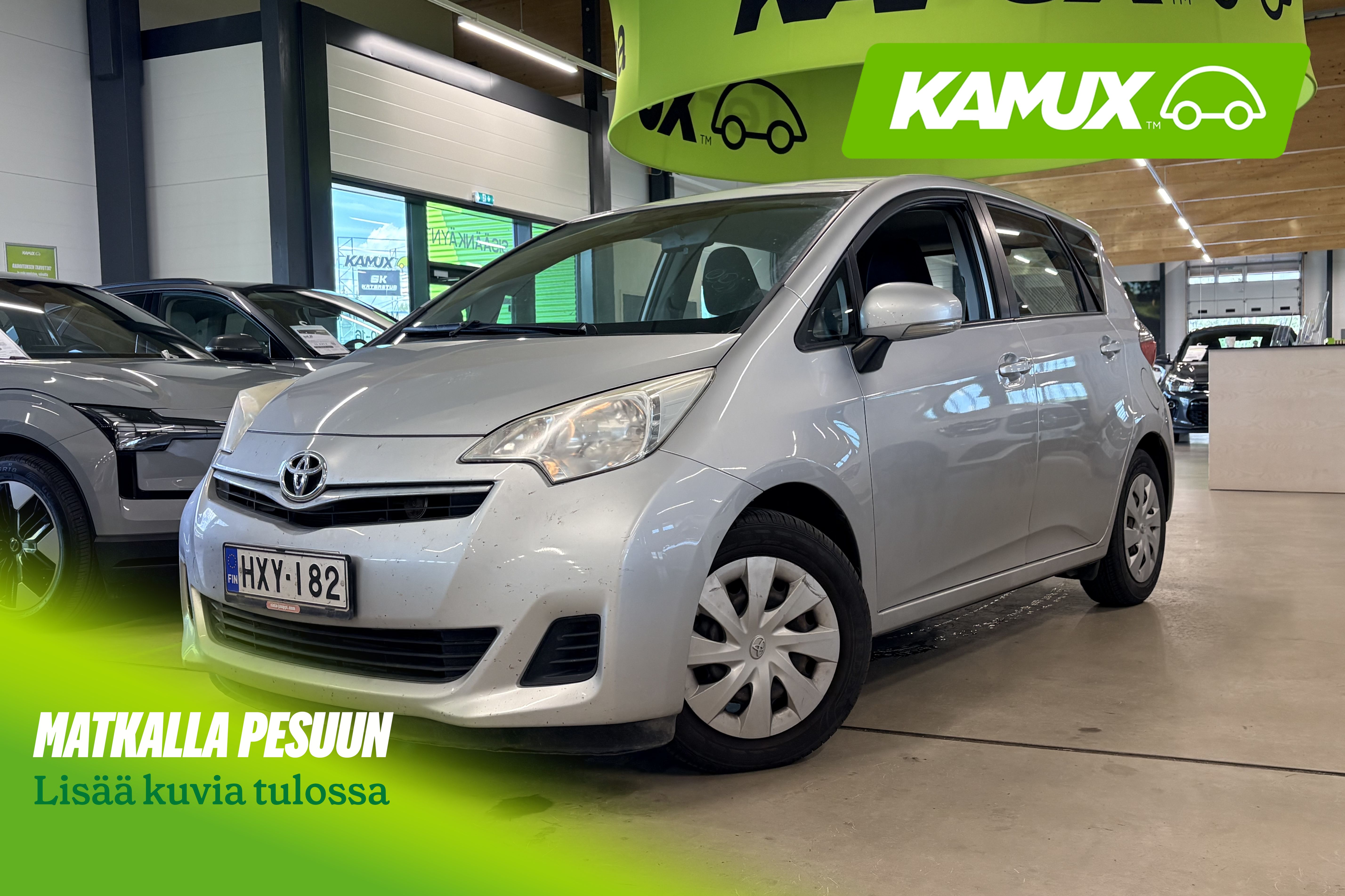 Toyota Verso-S 2011
