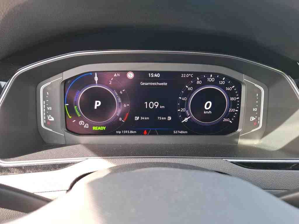 Volkswagen Passat 2022