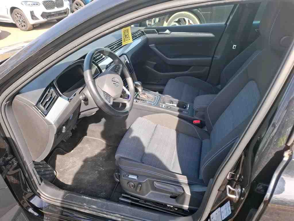 Volkswagen Passat 2022