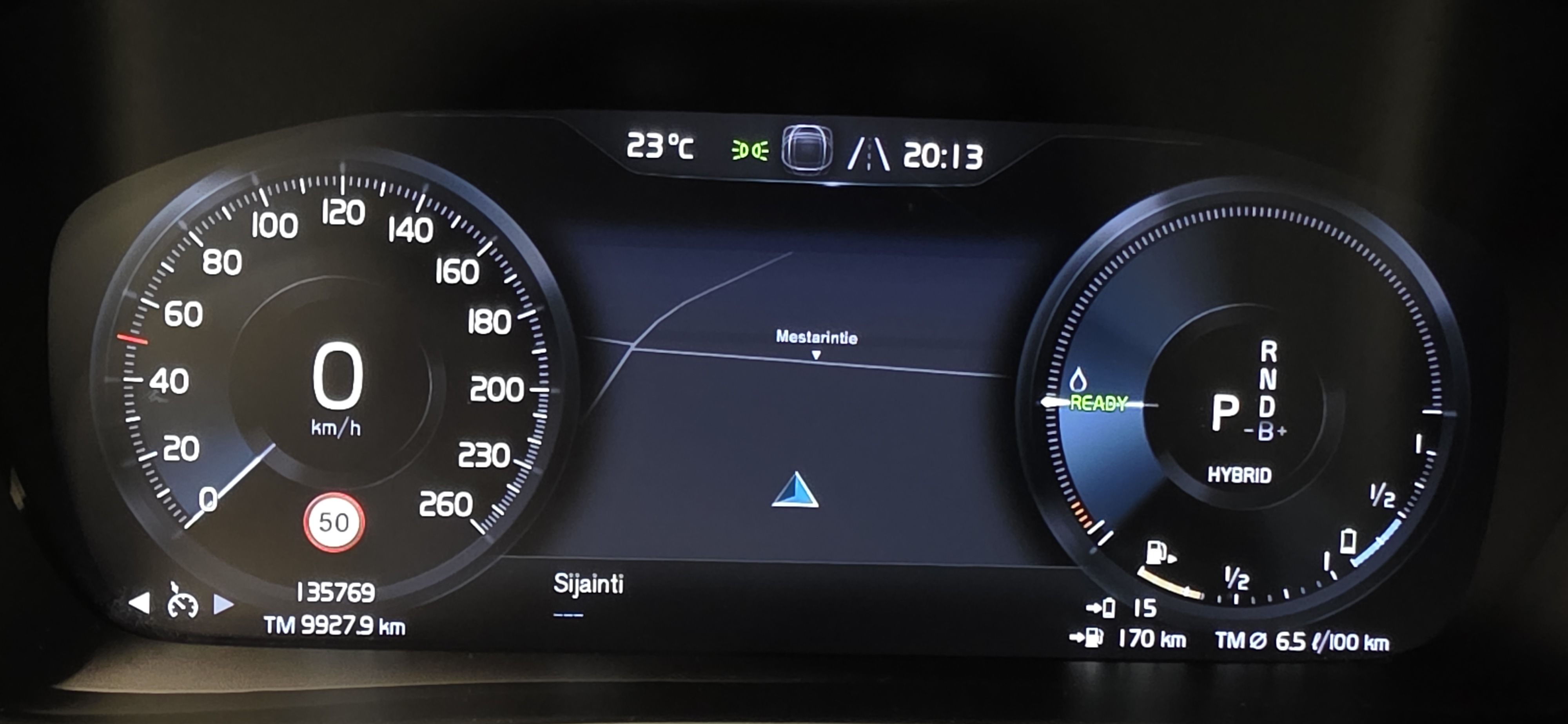 Volvo XC40 2023