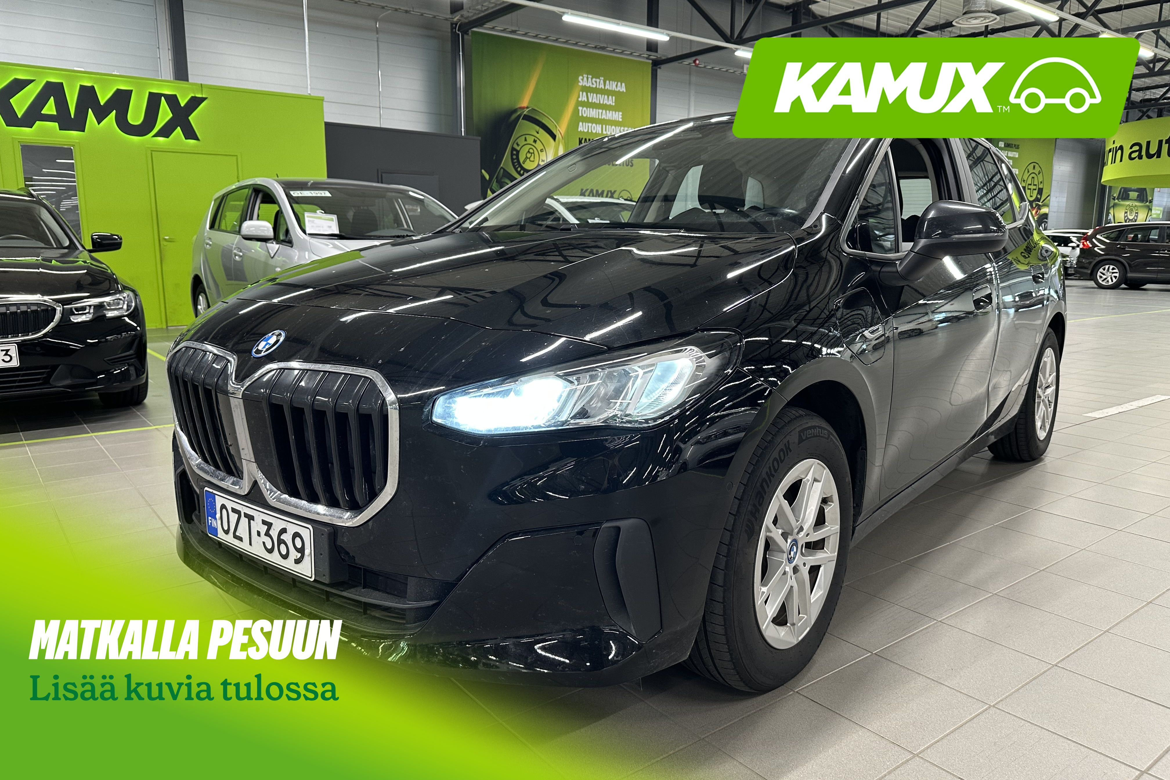BMW 225 2023
