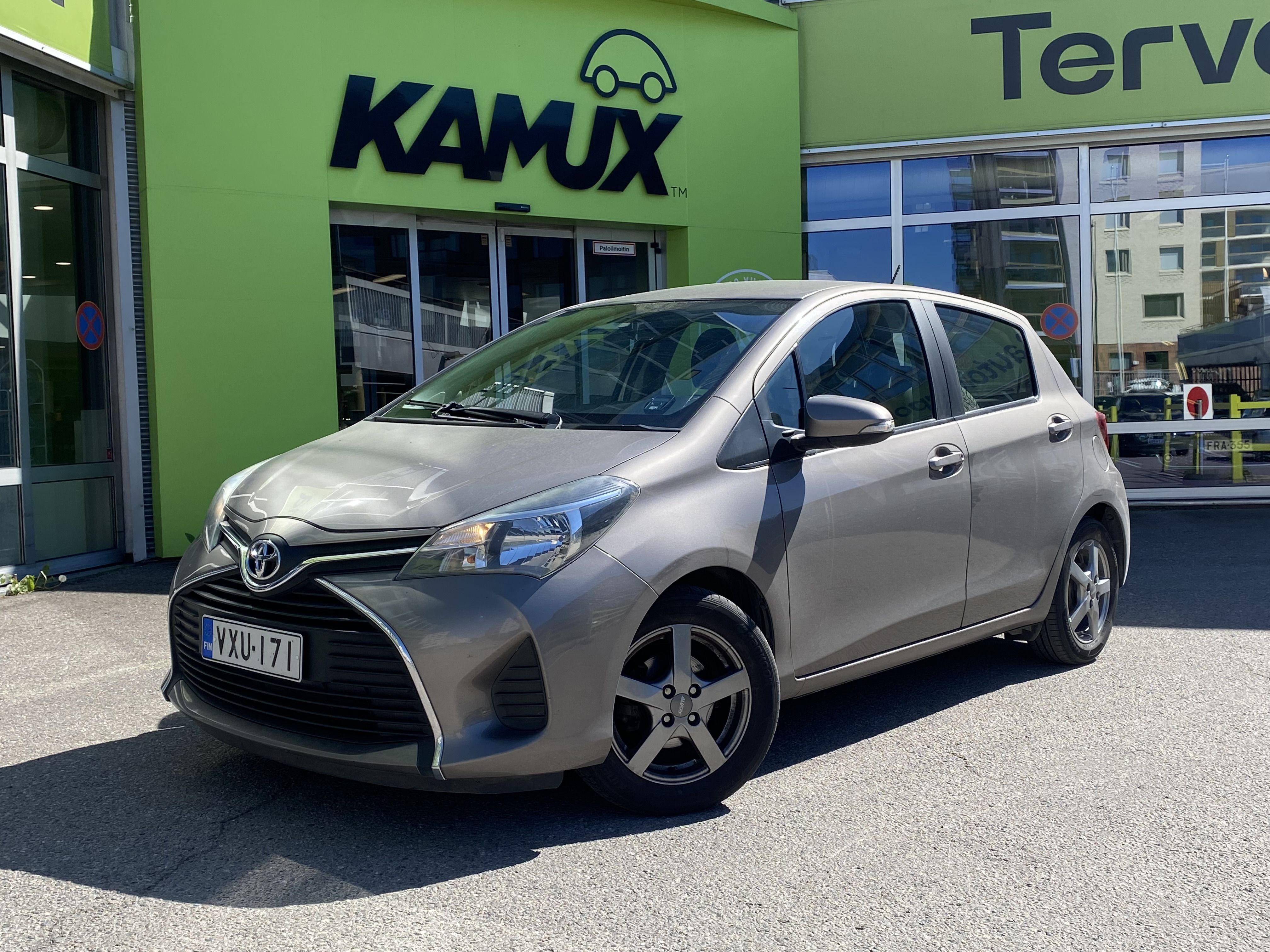 Toyota Yaris 2015