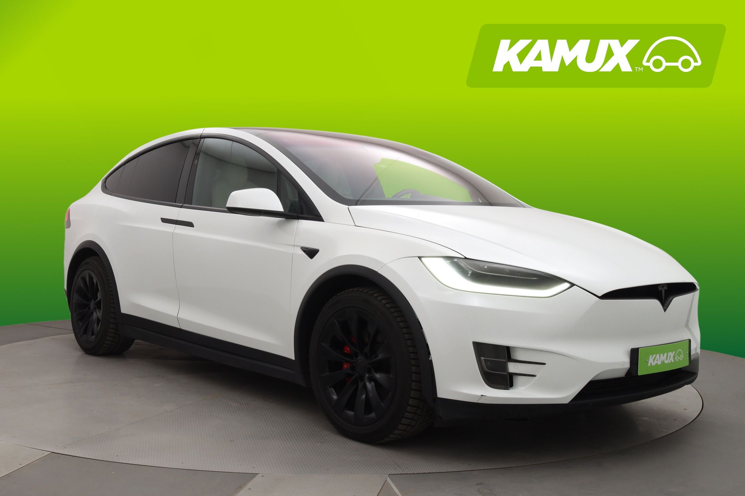 Tesla Model X 2020