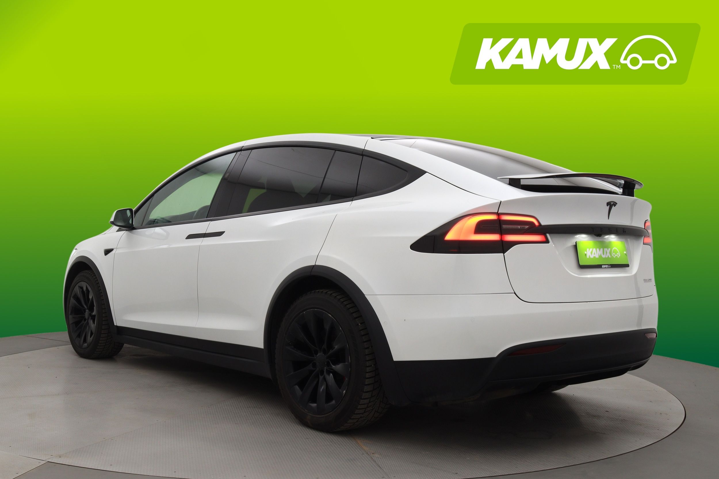 Tesla Model X 2020