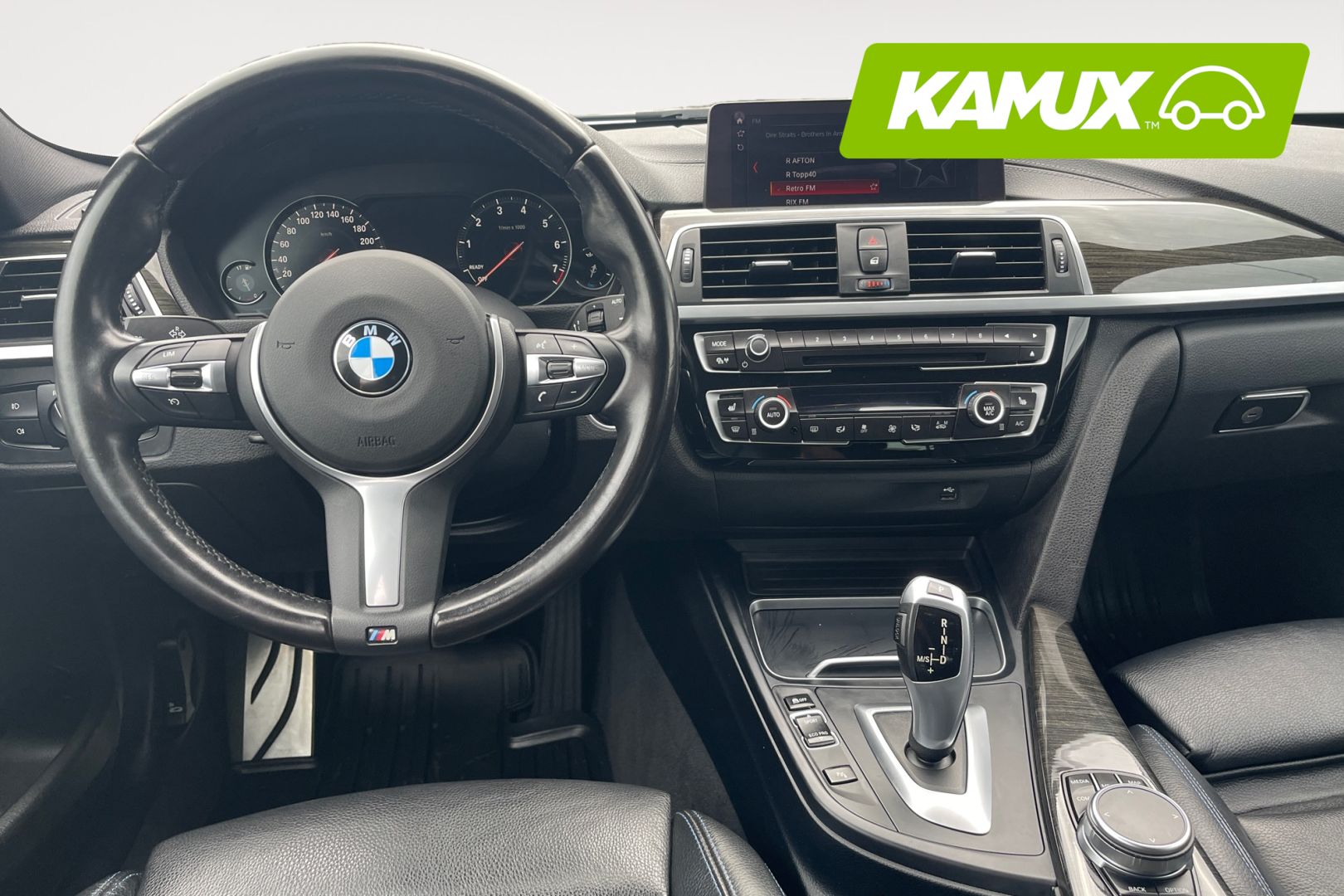 BMW 330 2018
