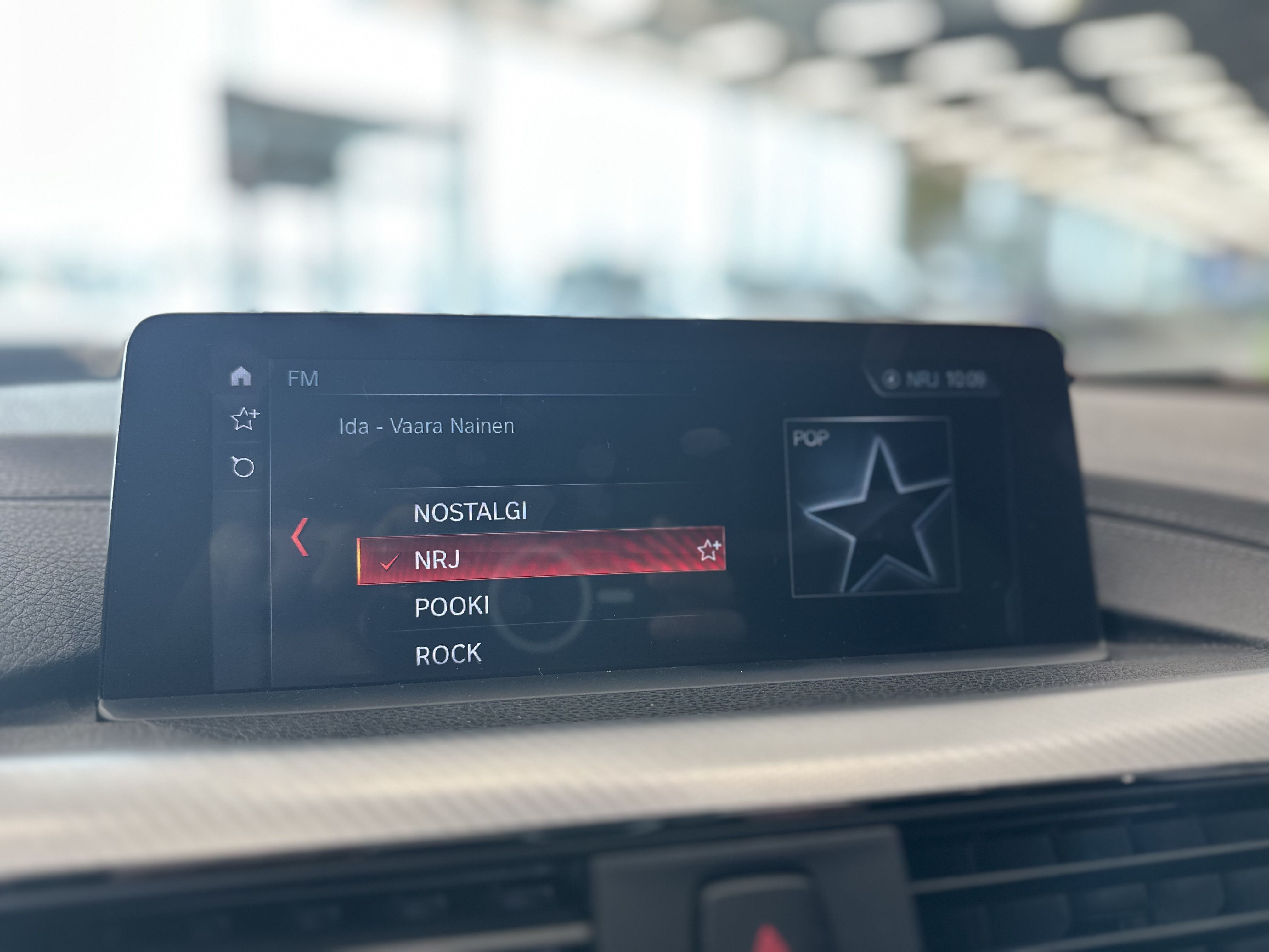 BMW 320 2019