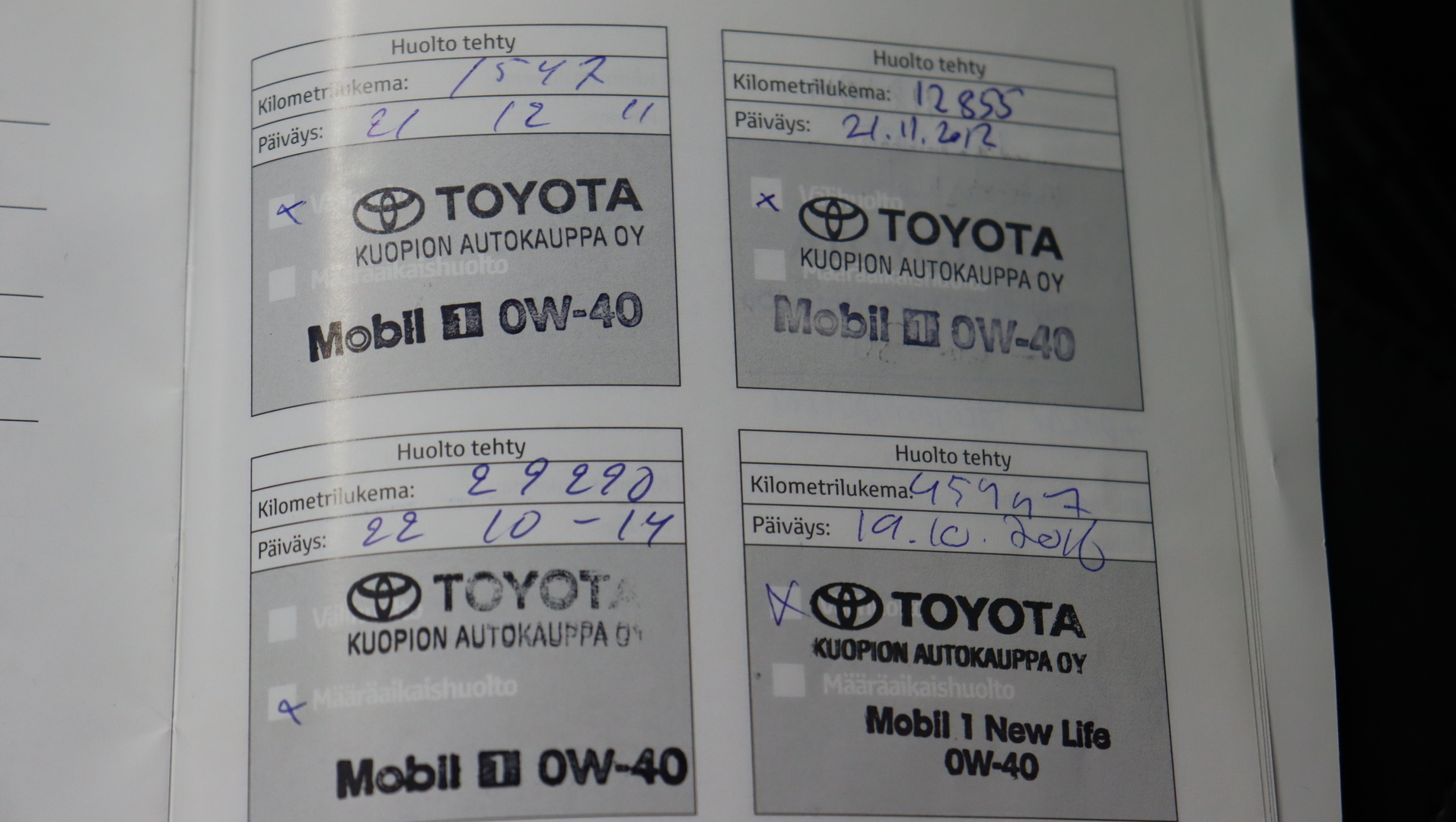 TOYOTA Avensis 2011