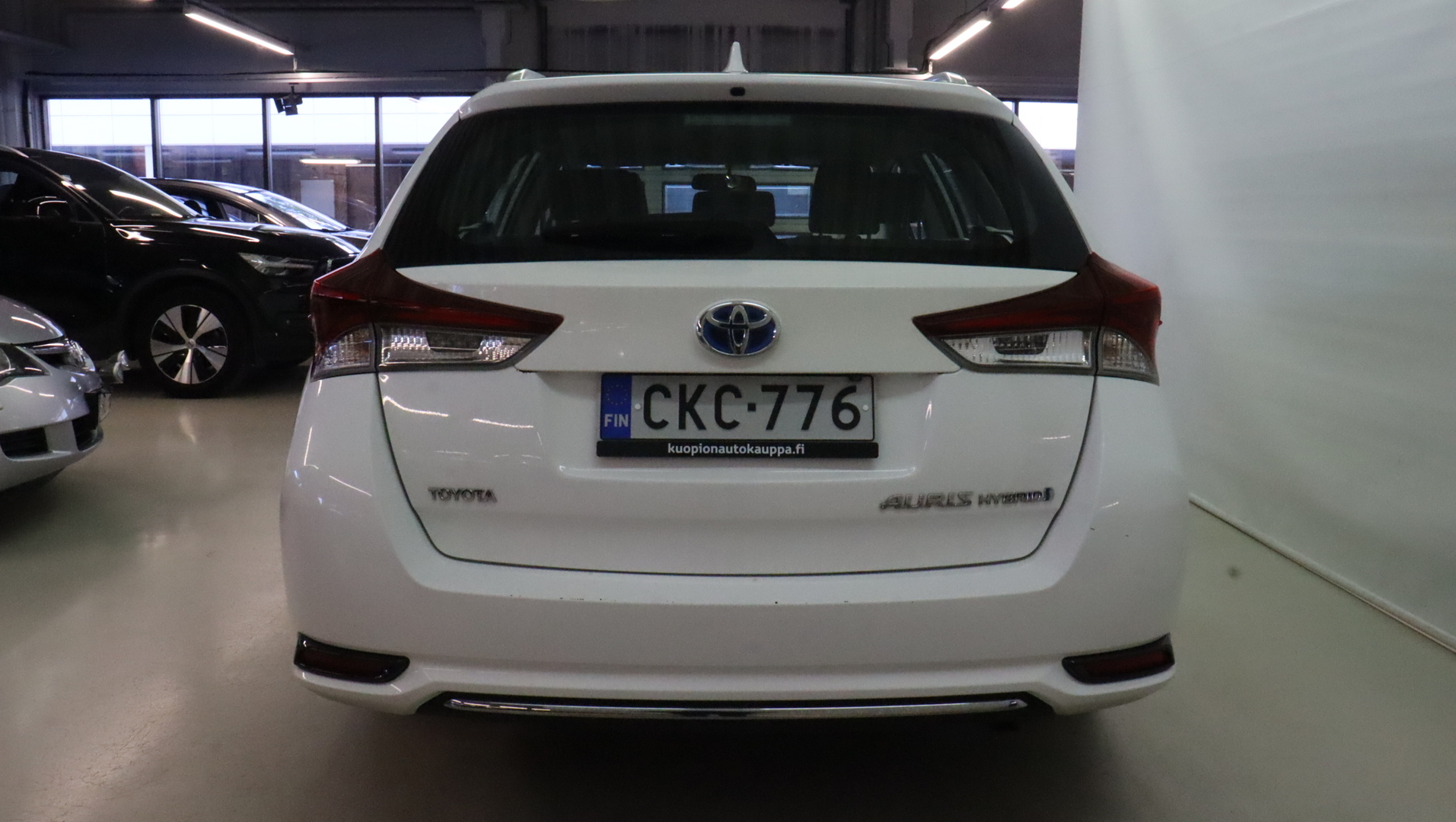 TOYOTA Auris 2016