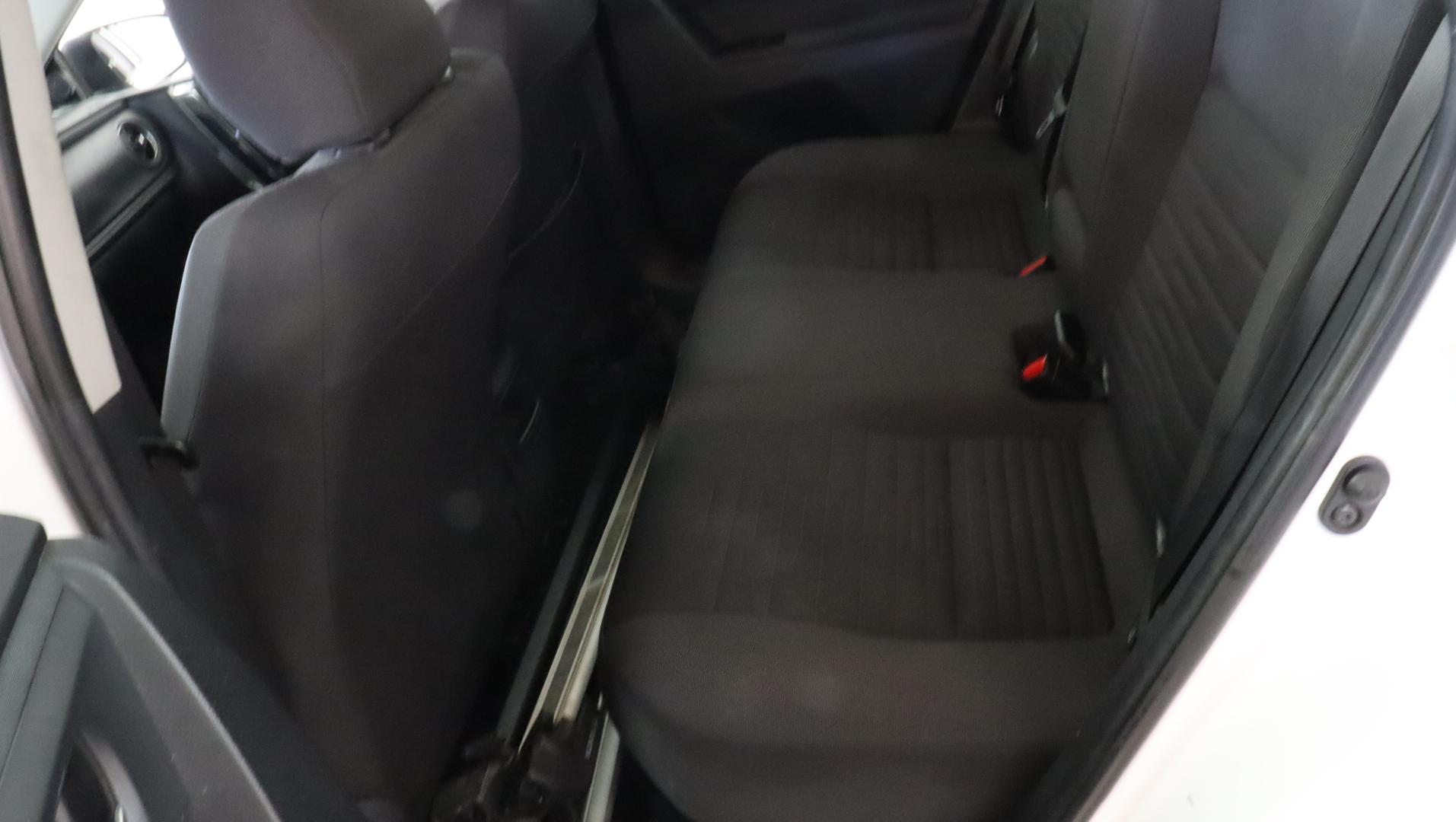 TOYOTA Auris 2016