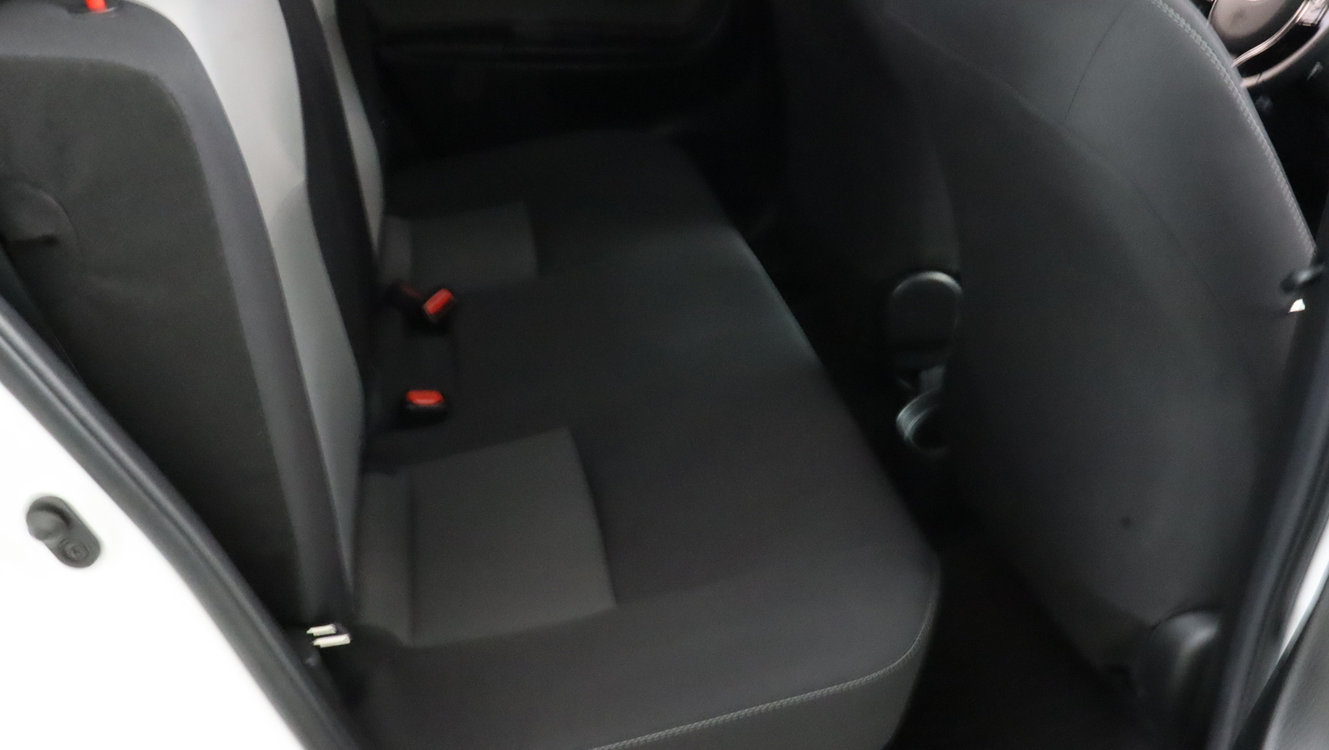 TOYOTA Yaris 2019