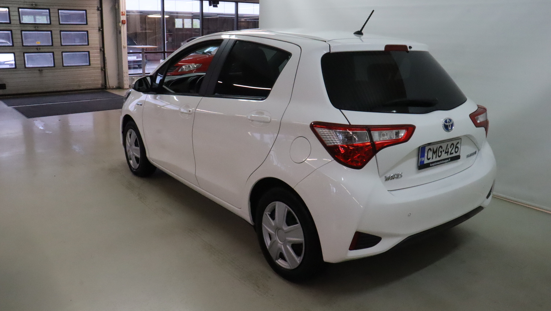 TOYOTA Yaris 2019