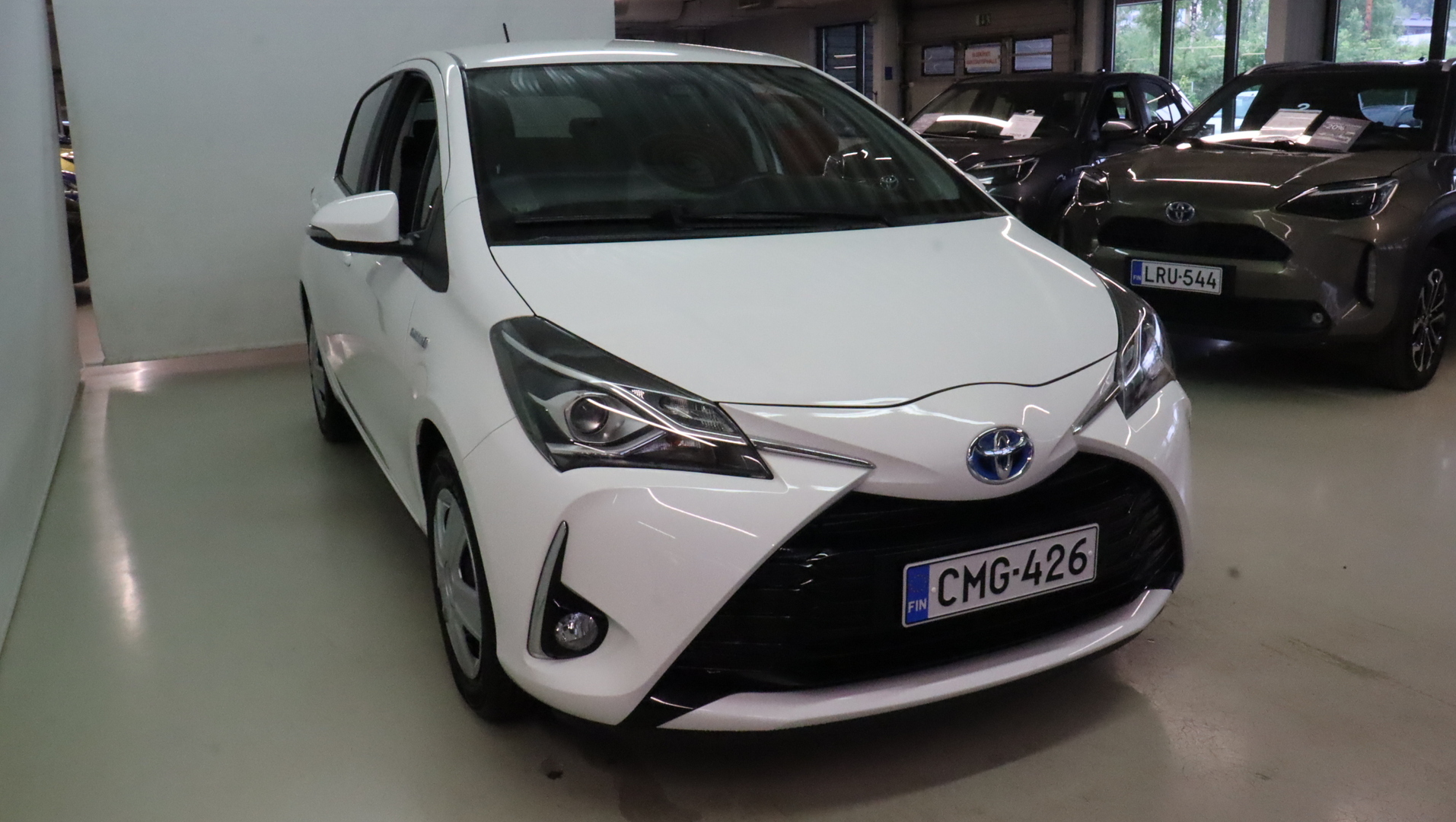TOYOTA Yaris 2019