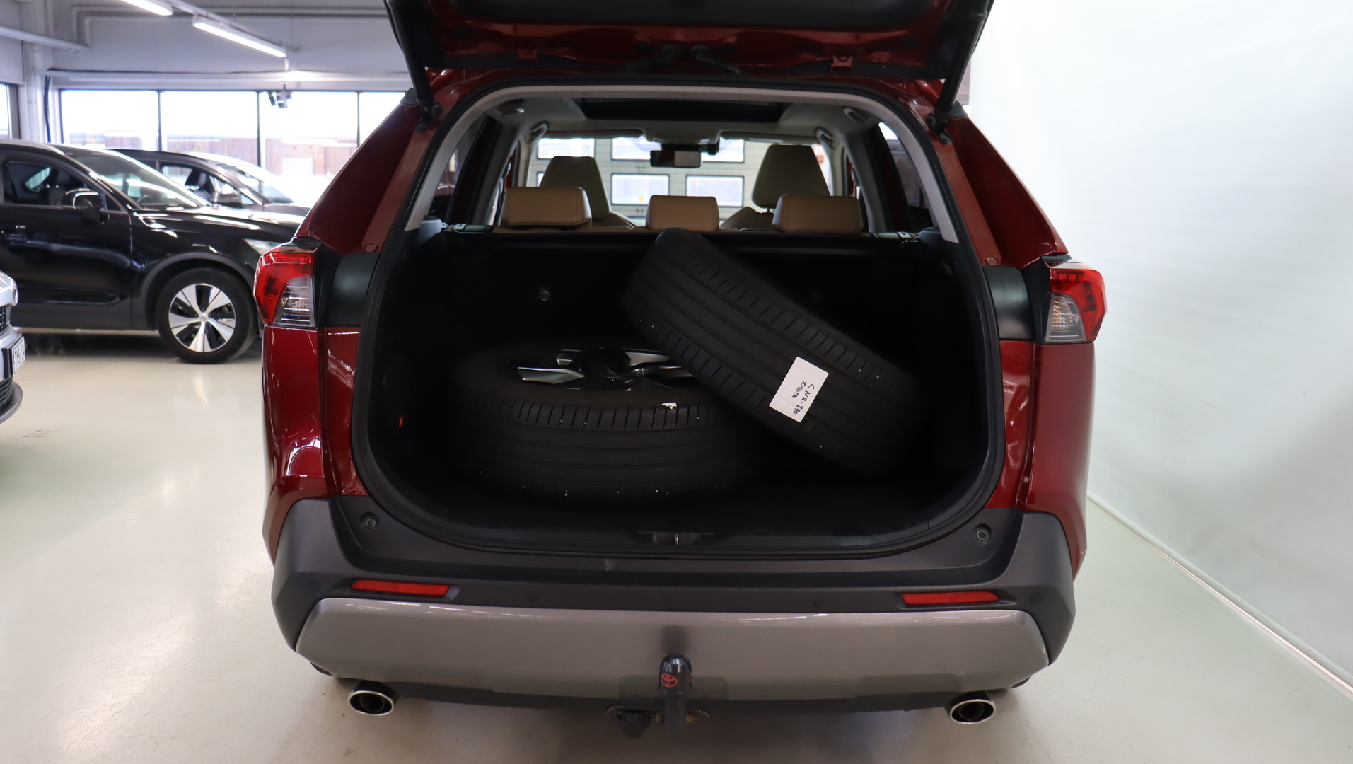 TOYOTA RAV4 2019