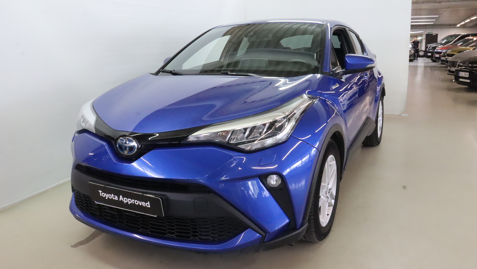 TOYOTA C-HR 2021