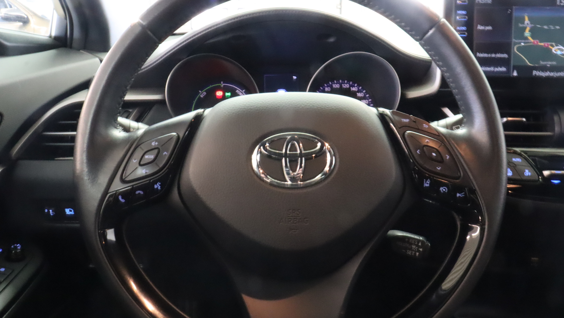 TOYOTA C-HR 2021