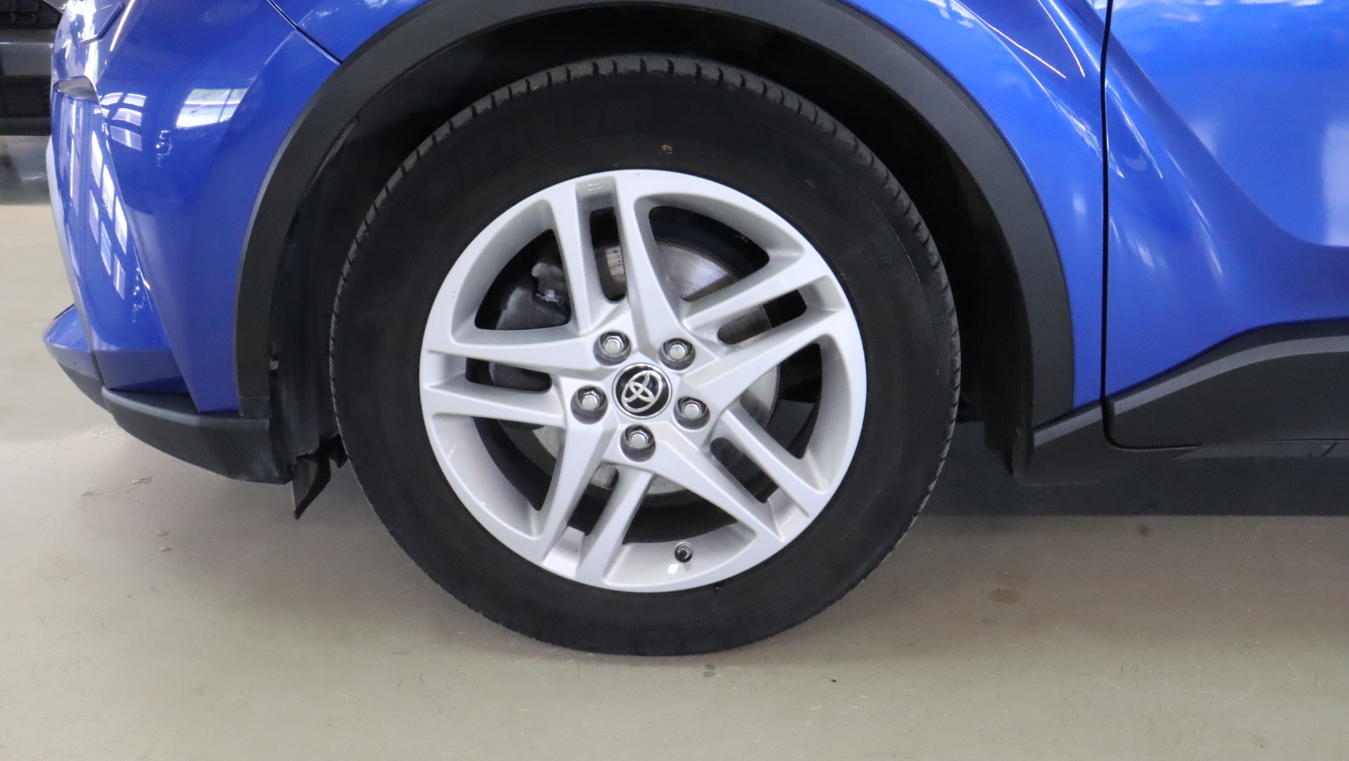 TOYOTA C-HR 2021