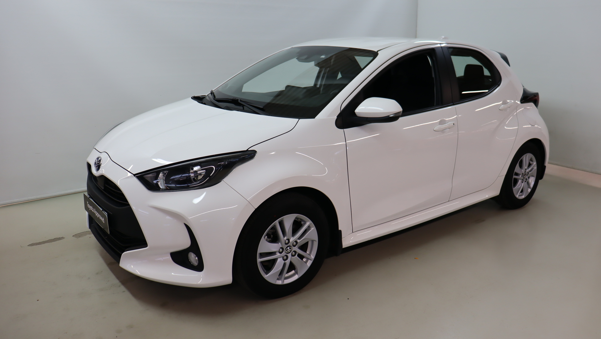 TOYOTA Yaris 2022