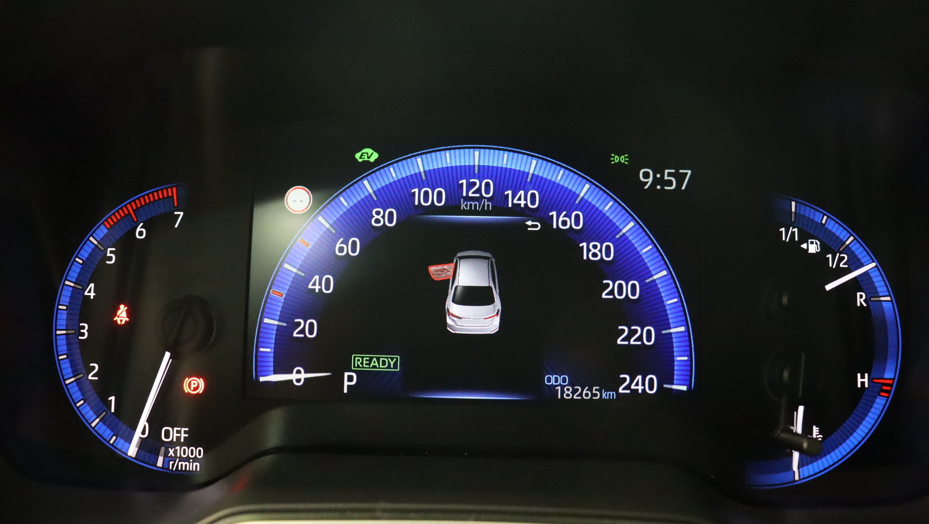 TOYOTA Corolla 2023