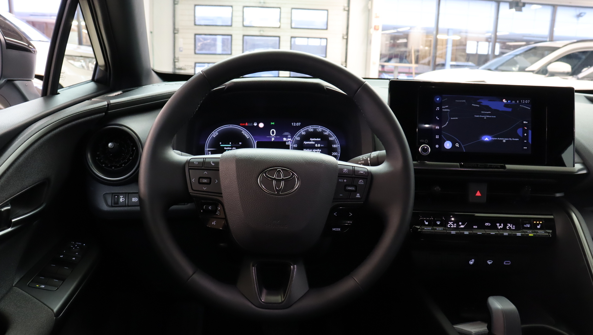 TOYOTA C-HR 2025